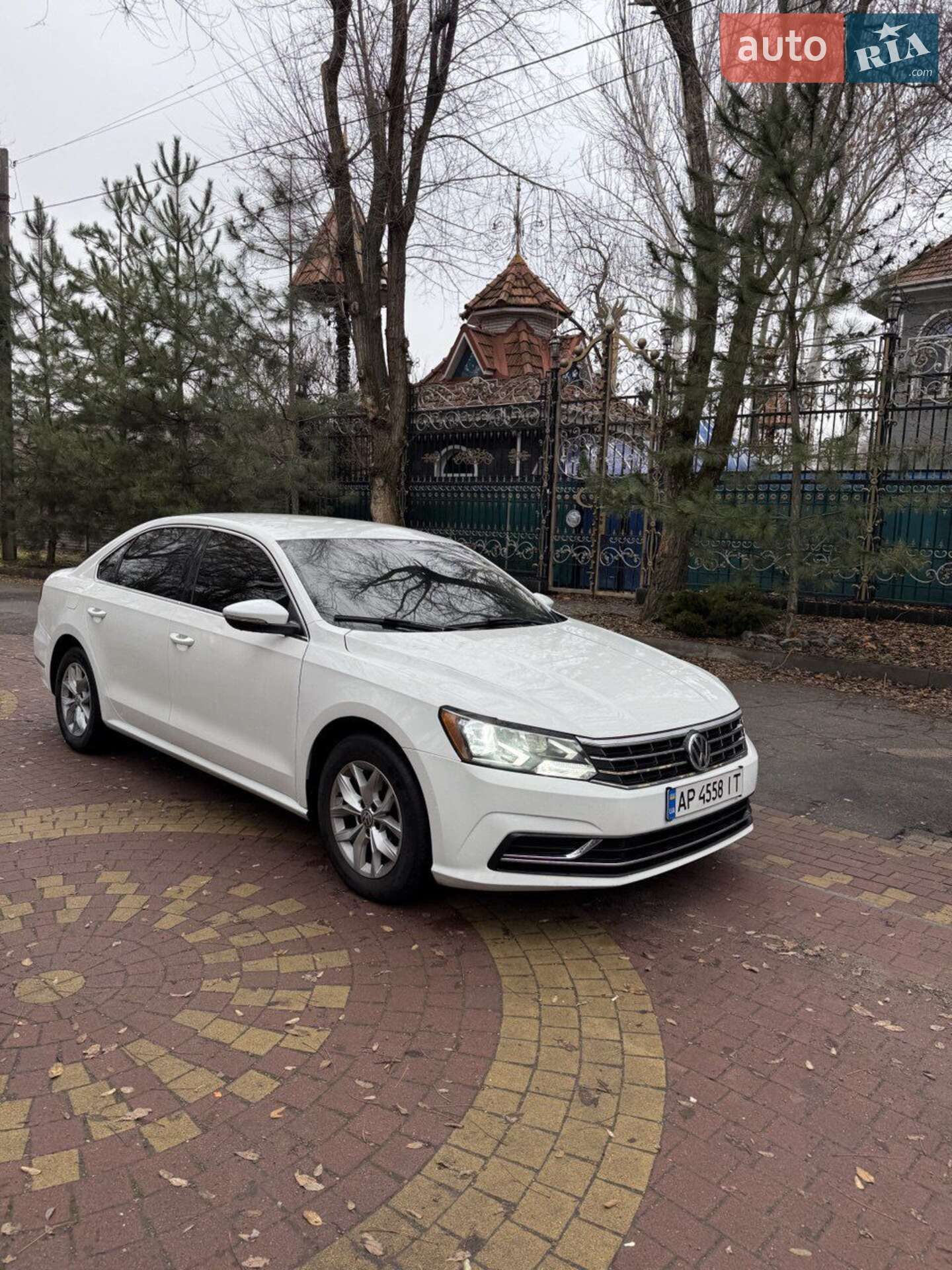 VOLKSWAGEN PASSAT 2017