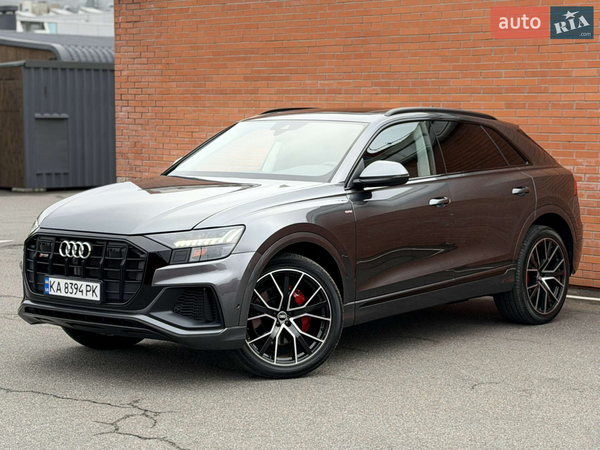 AUDI Q8 2020