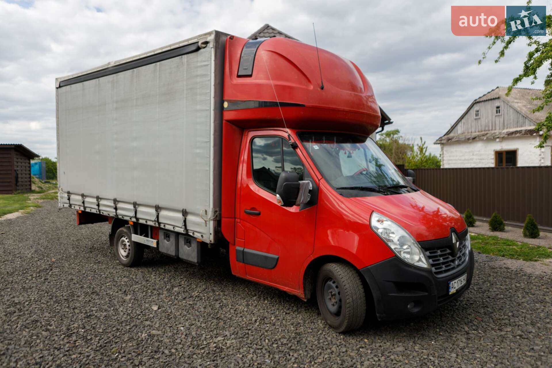 Головне фото звіту автомобіля RENAULT MASTER 2019