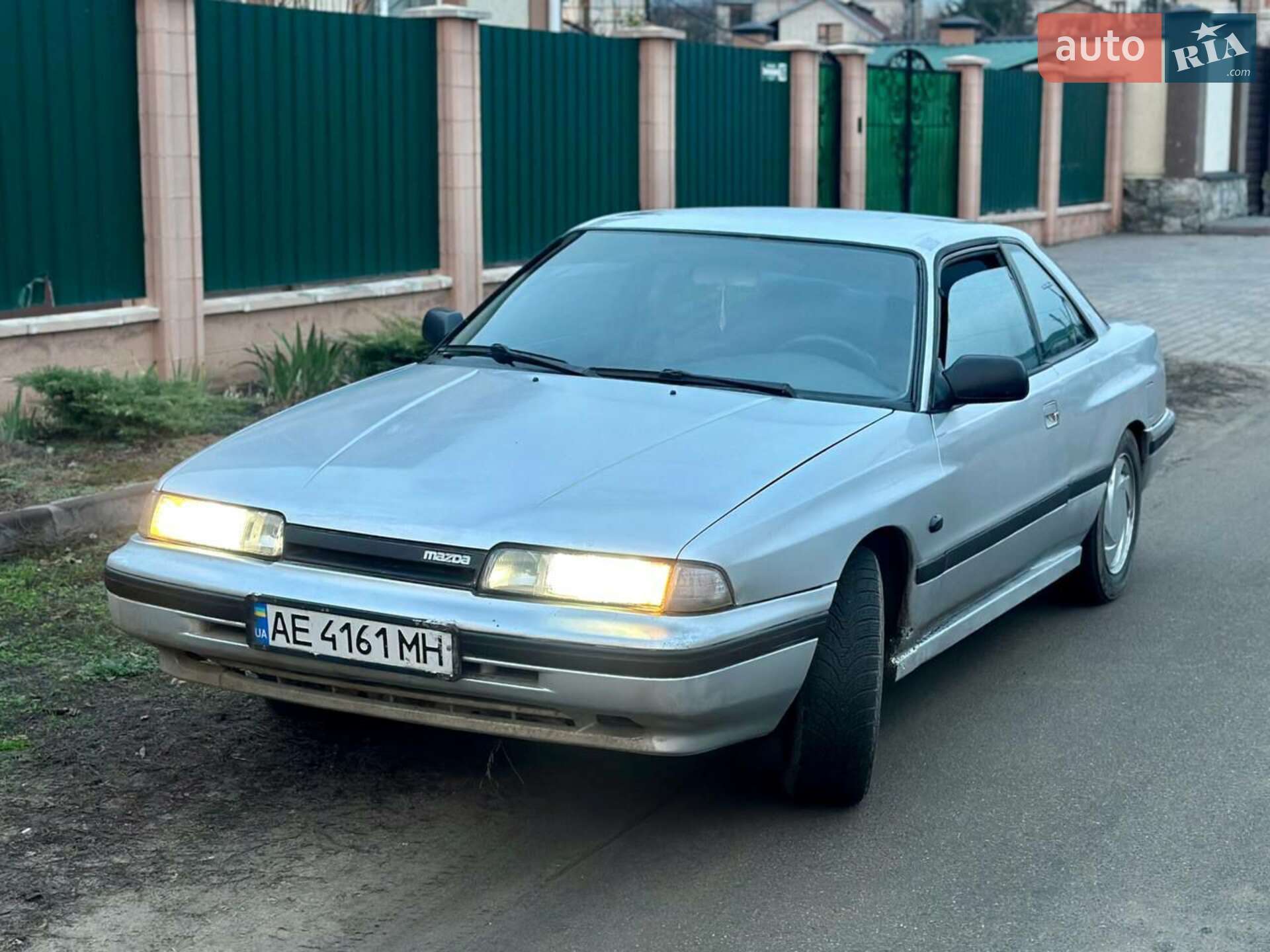 MAZDA 626 1988