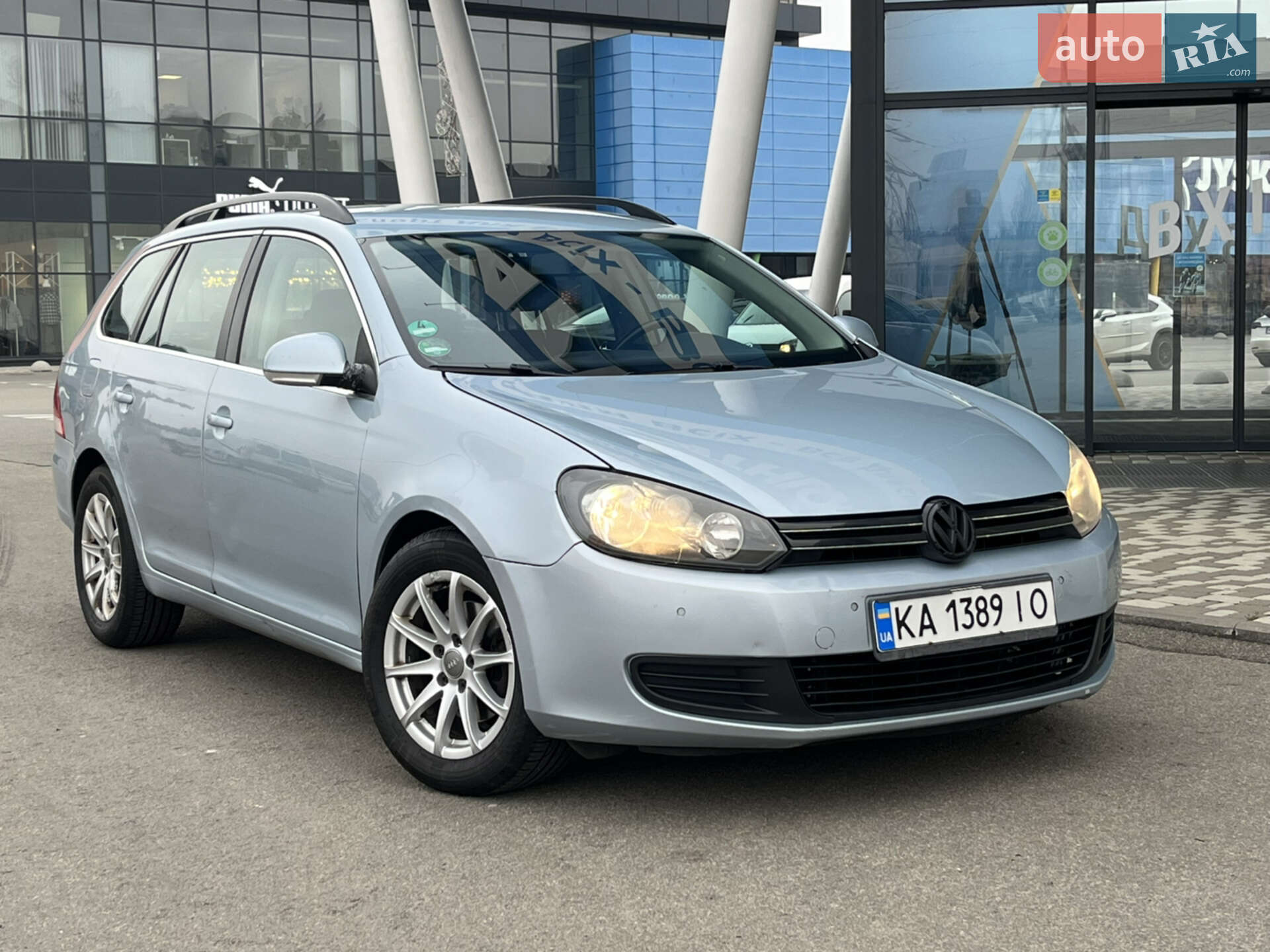 VOLKSWAGEN GOLF 2009