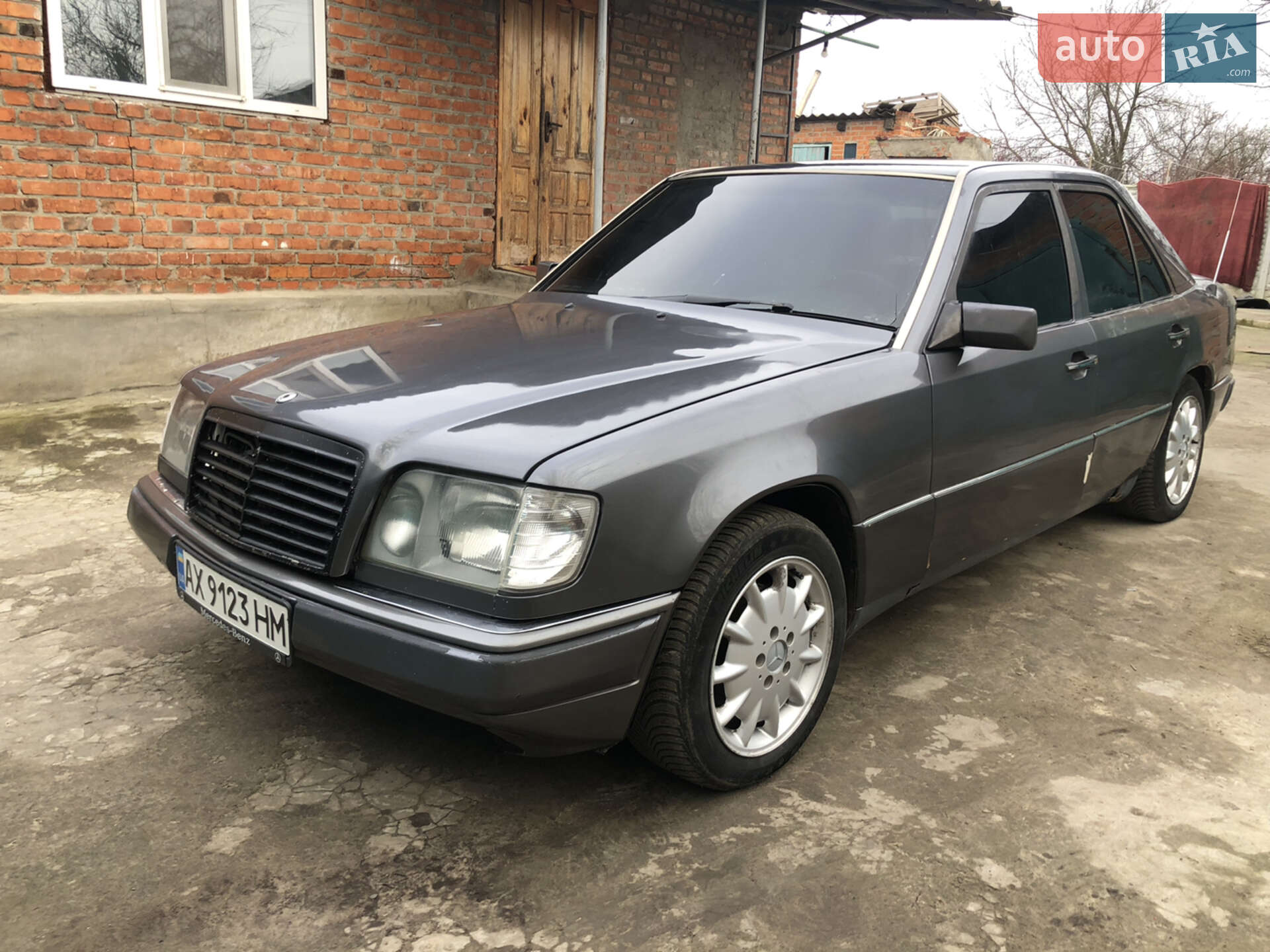 MERCEDES-BENZ E 280 1994