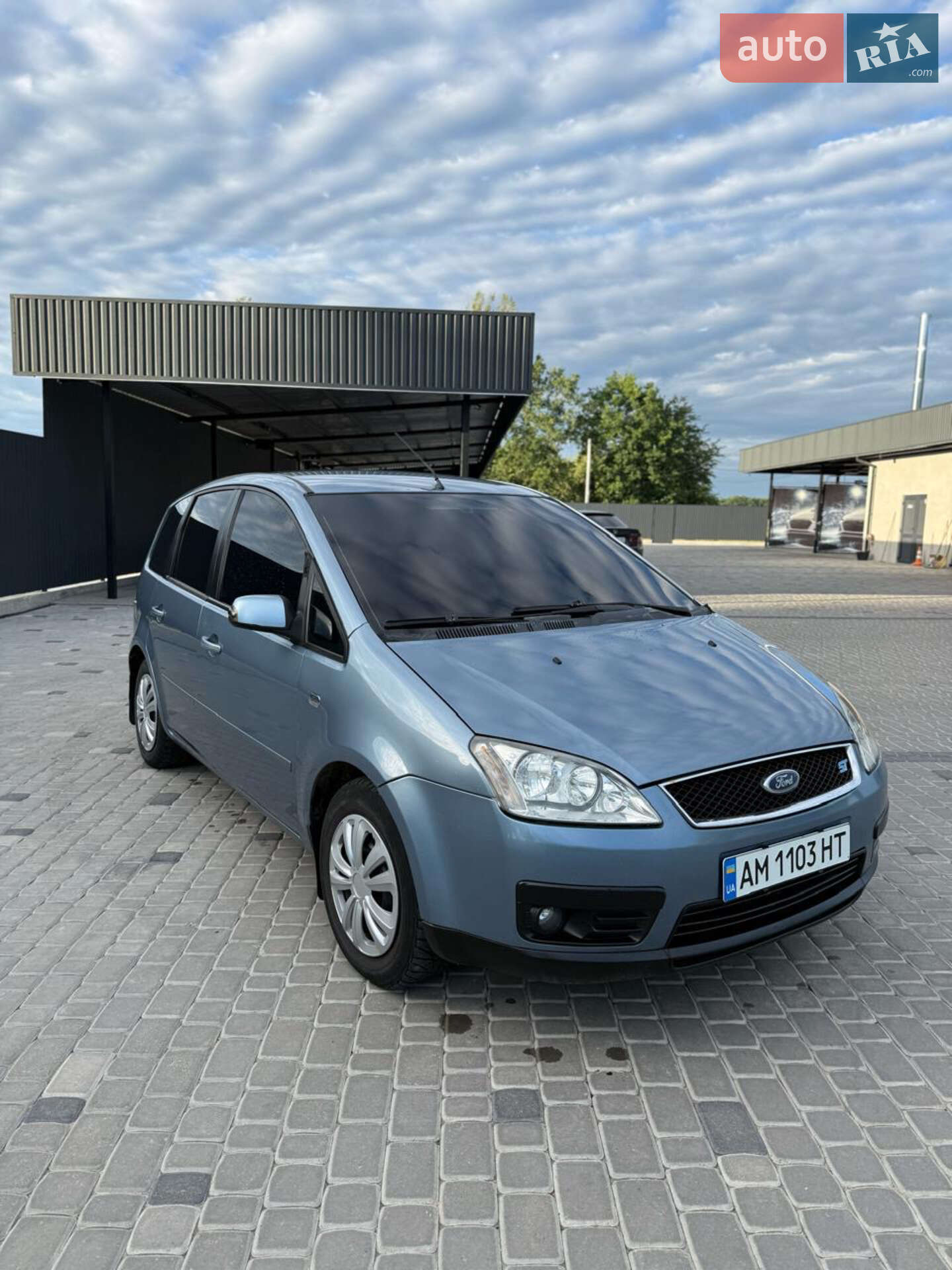 Головне фото звіту автомобіля FORD FOCUS C-MAX 2006