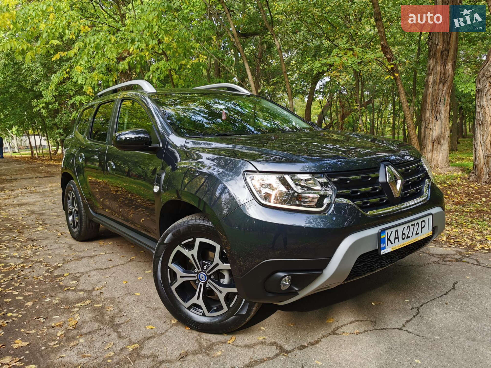 Головне фото звіту автомобіля RENAULT DUSTER 2020