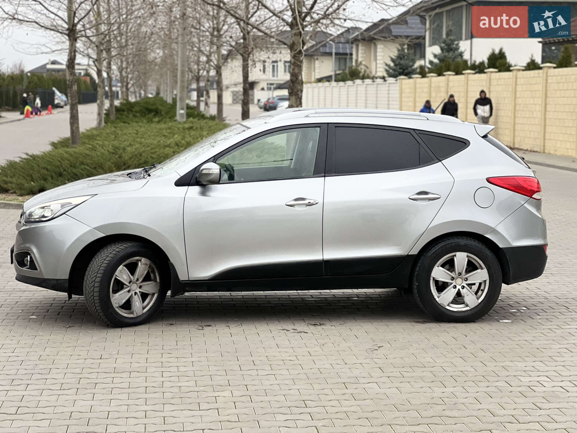 Головне фото звіту автомобіля HYUNDAI IX35 2012