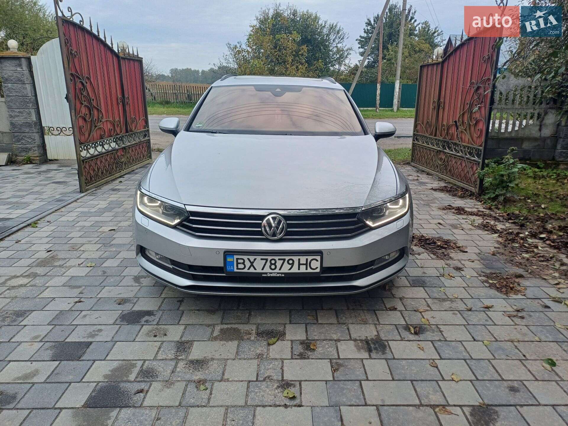 VOLKSWAGEN PASSAT 2017