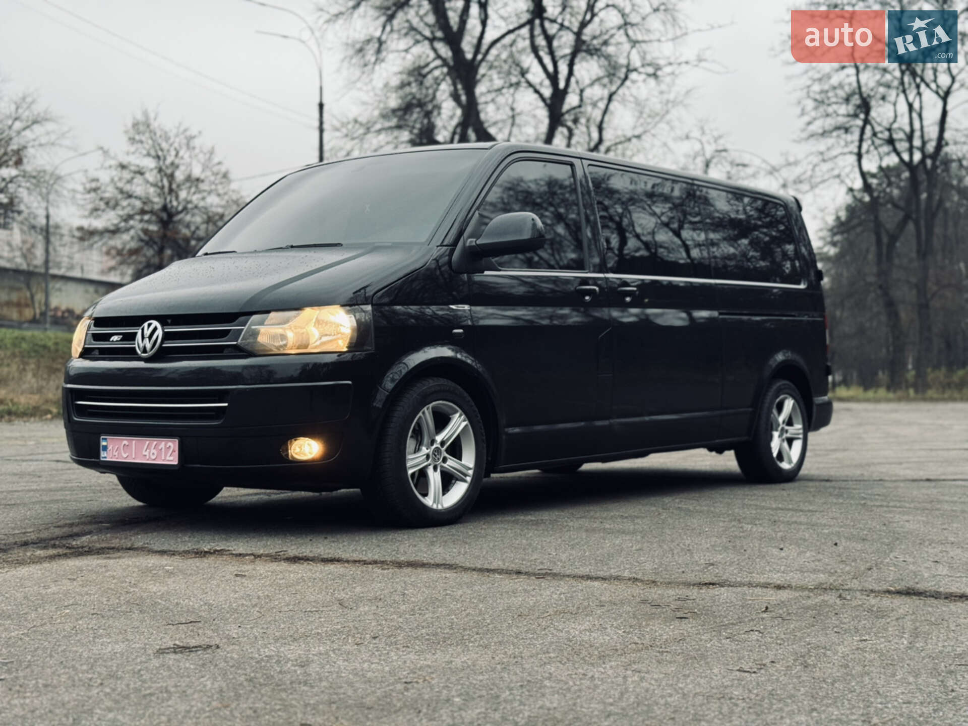 VOLKSWAGEN TRANSPORTER 2011