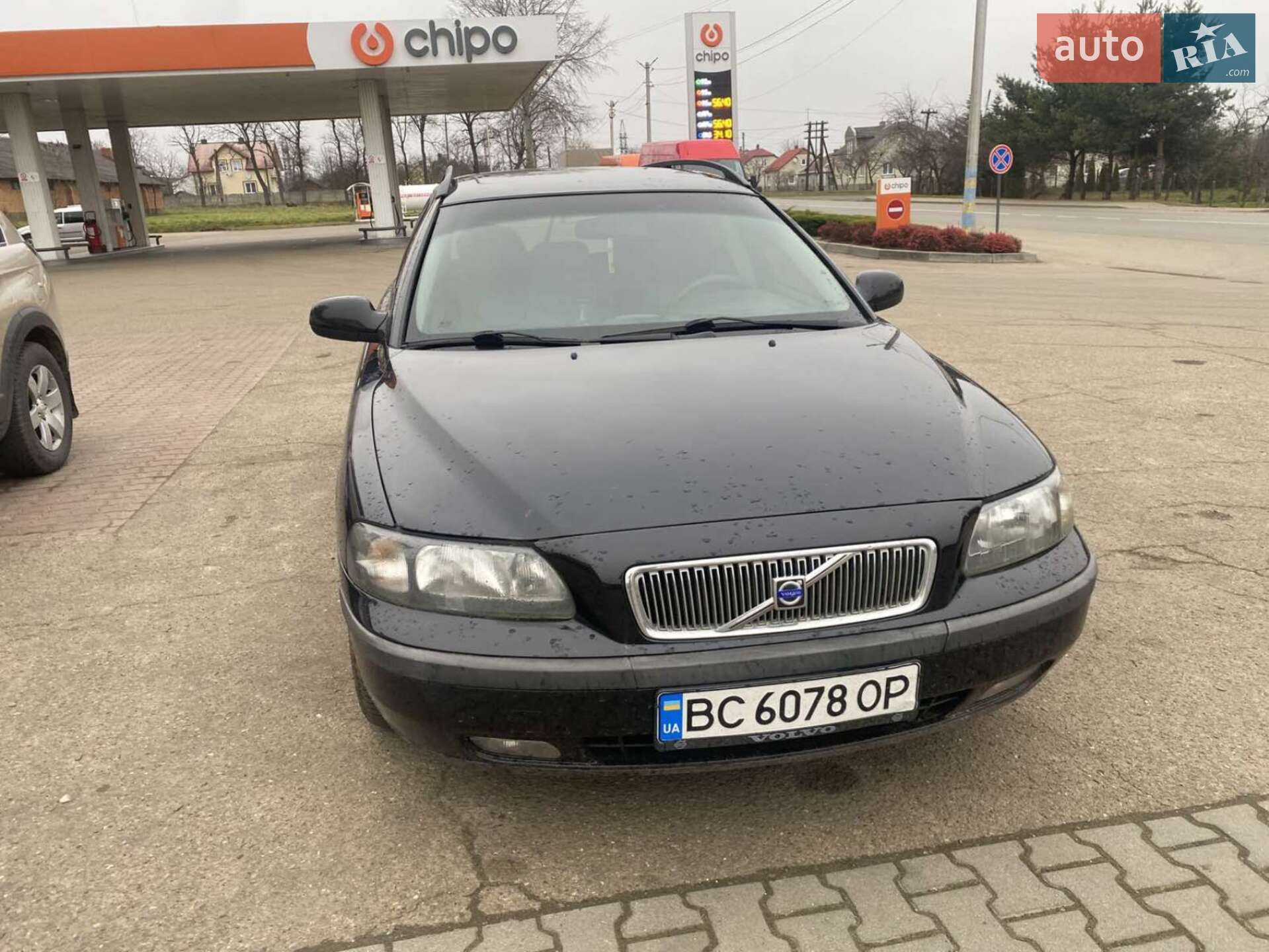 VOLVO V70 2002