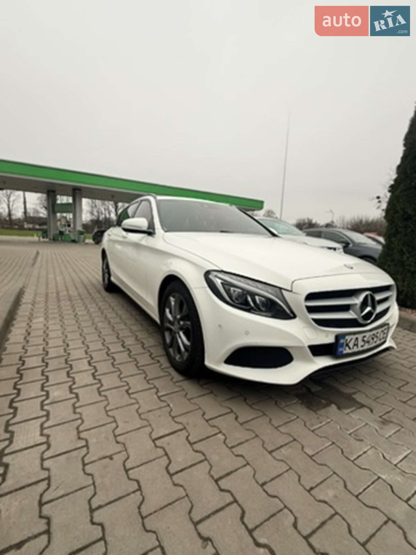 MERCEDES-BENZ C 200T 2015