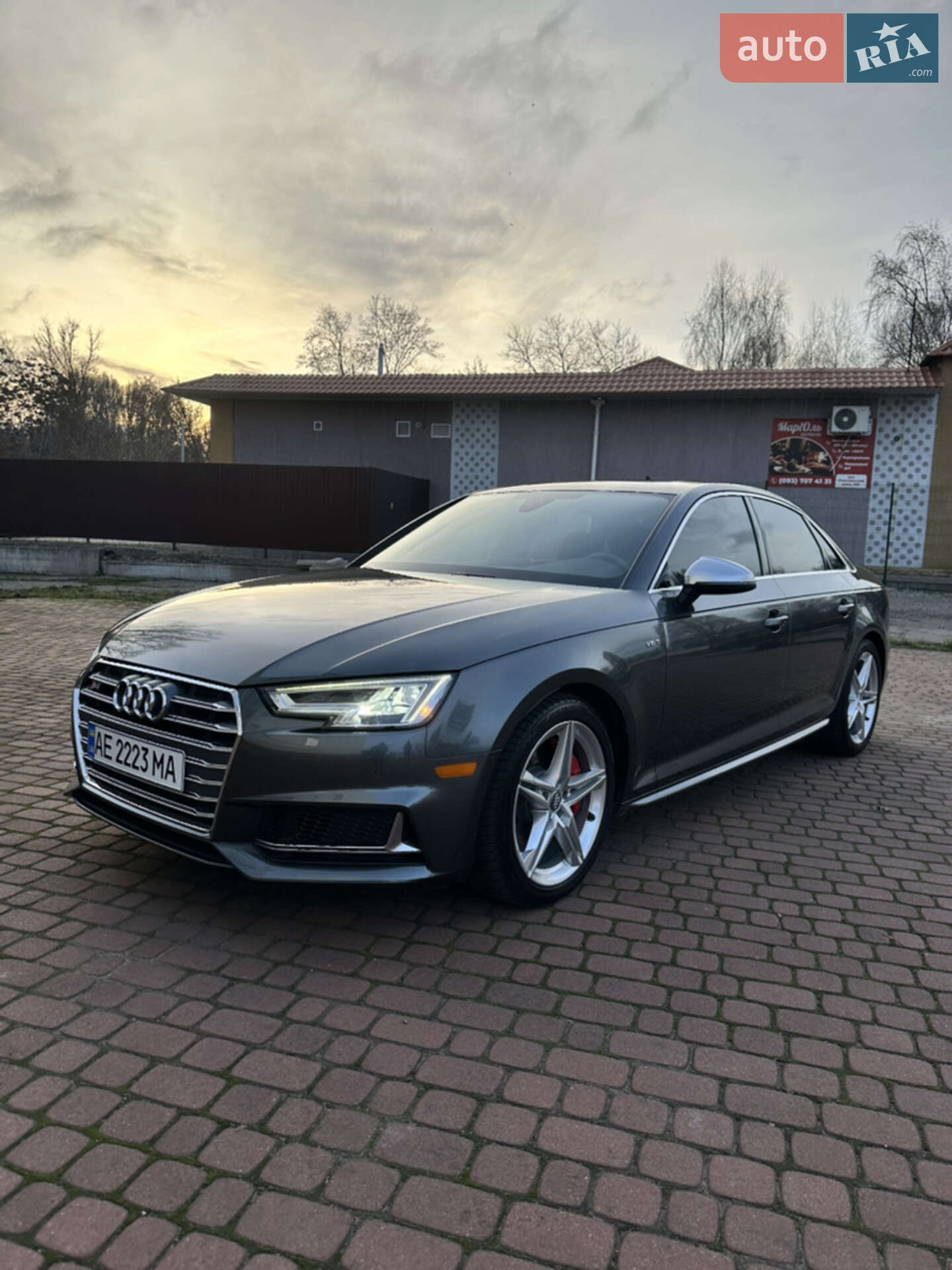 AUDI S4 2017