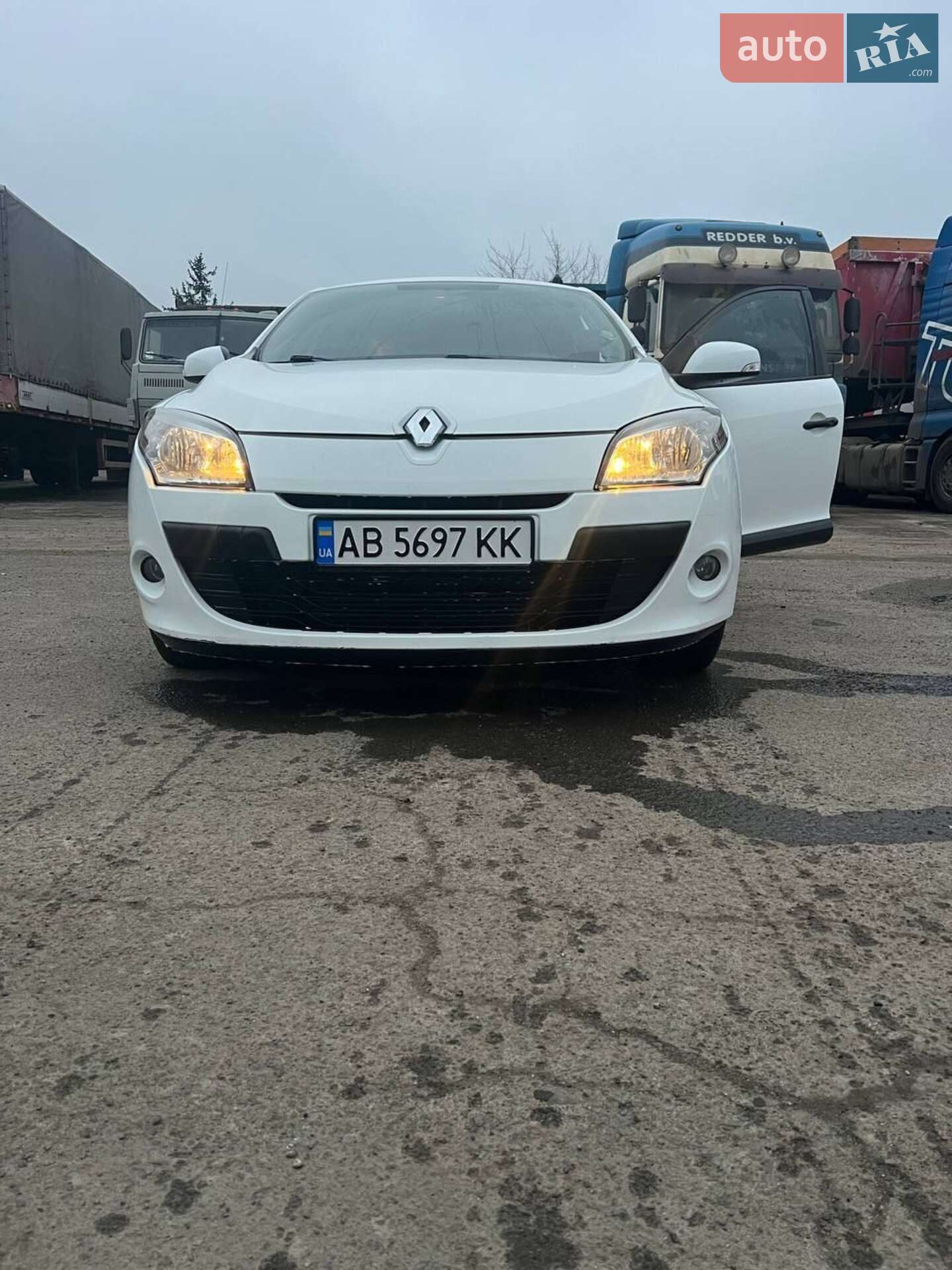 RENAULT MEGANE