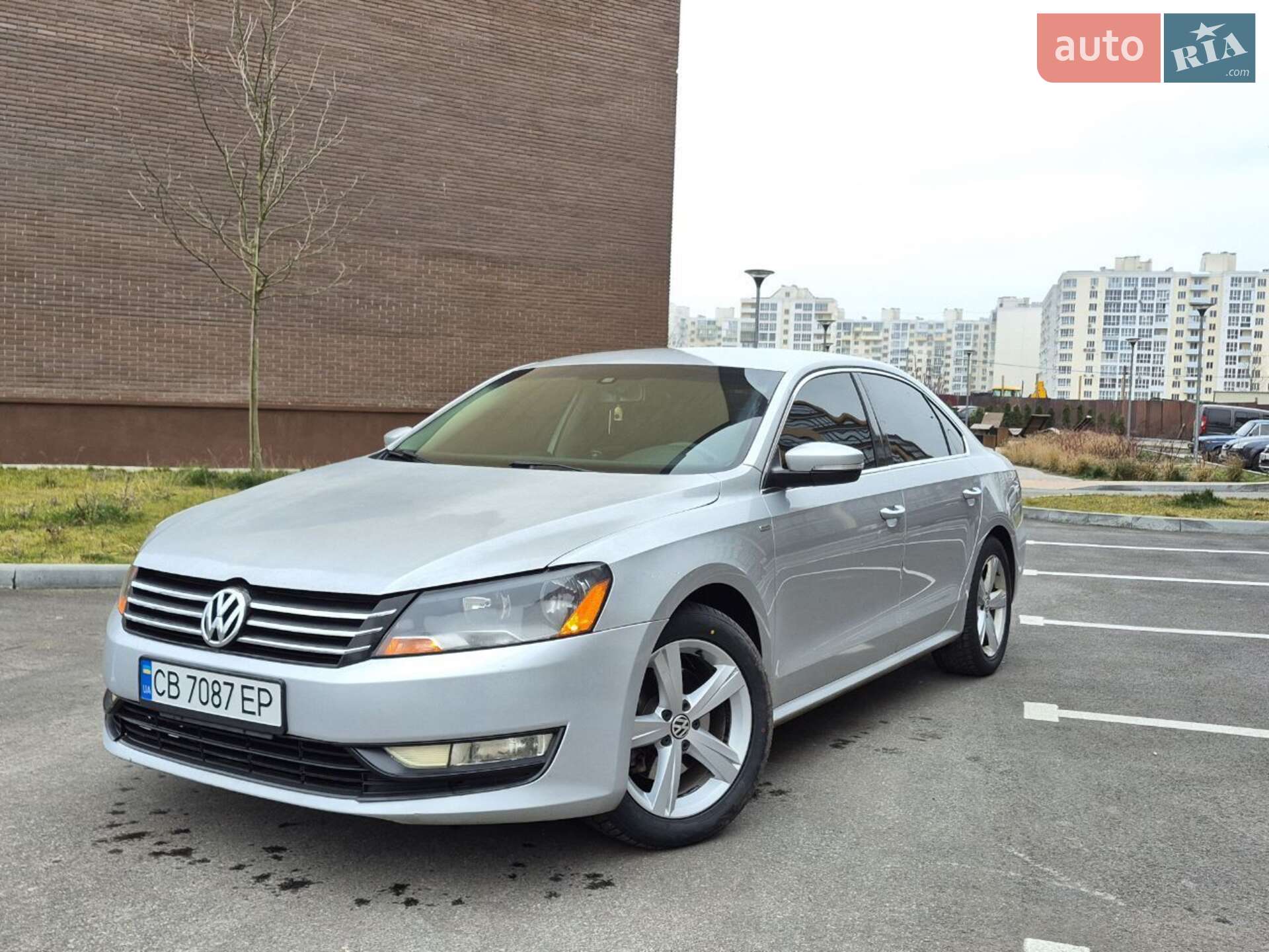 VOLKSWAGEN PASSAT 2014