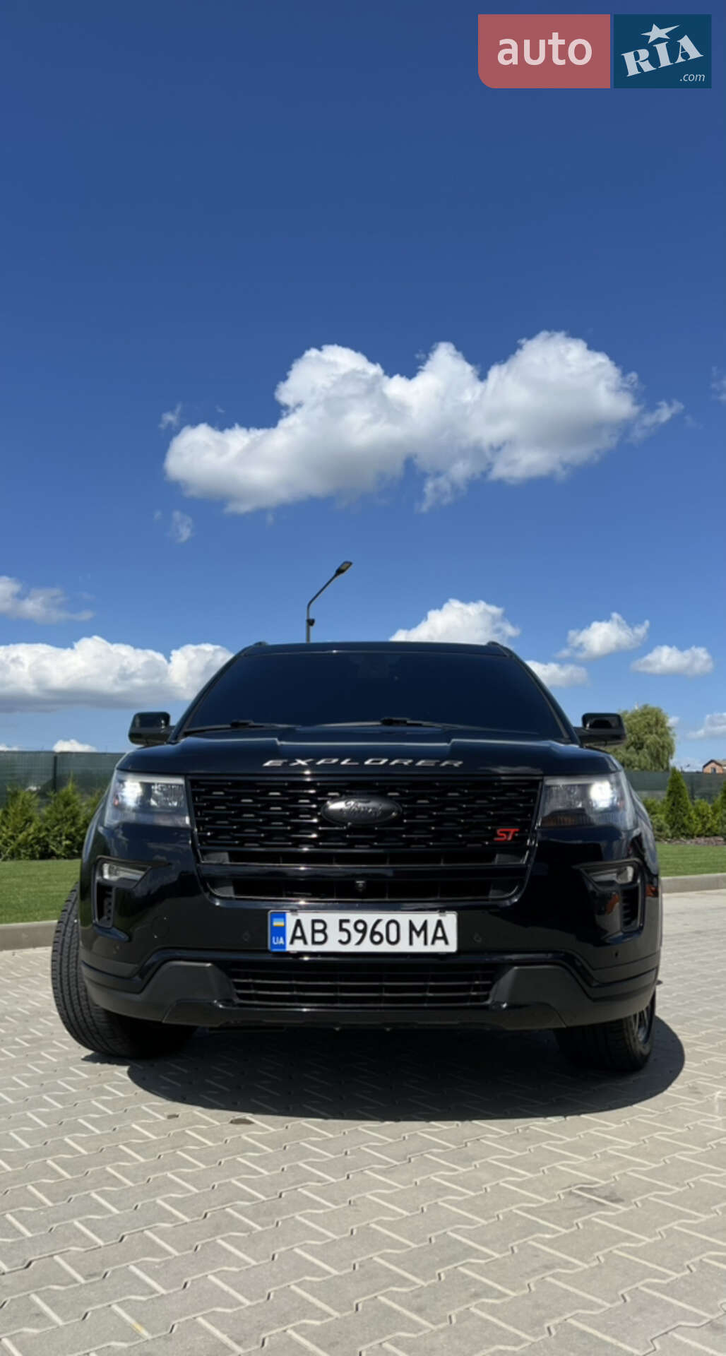 FORD EXPLORER 2018
