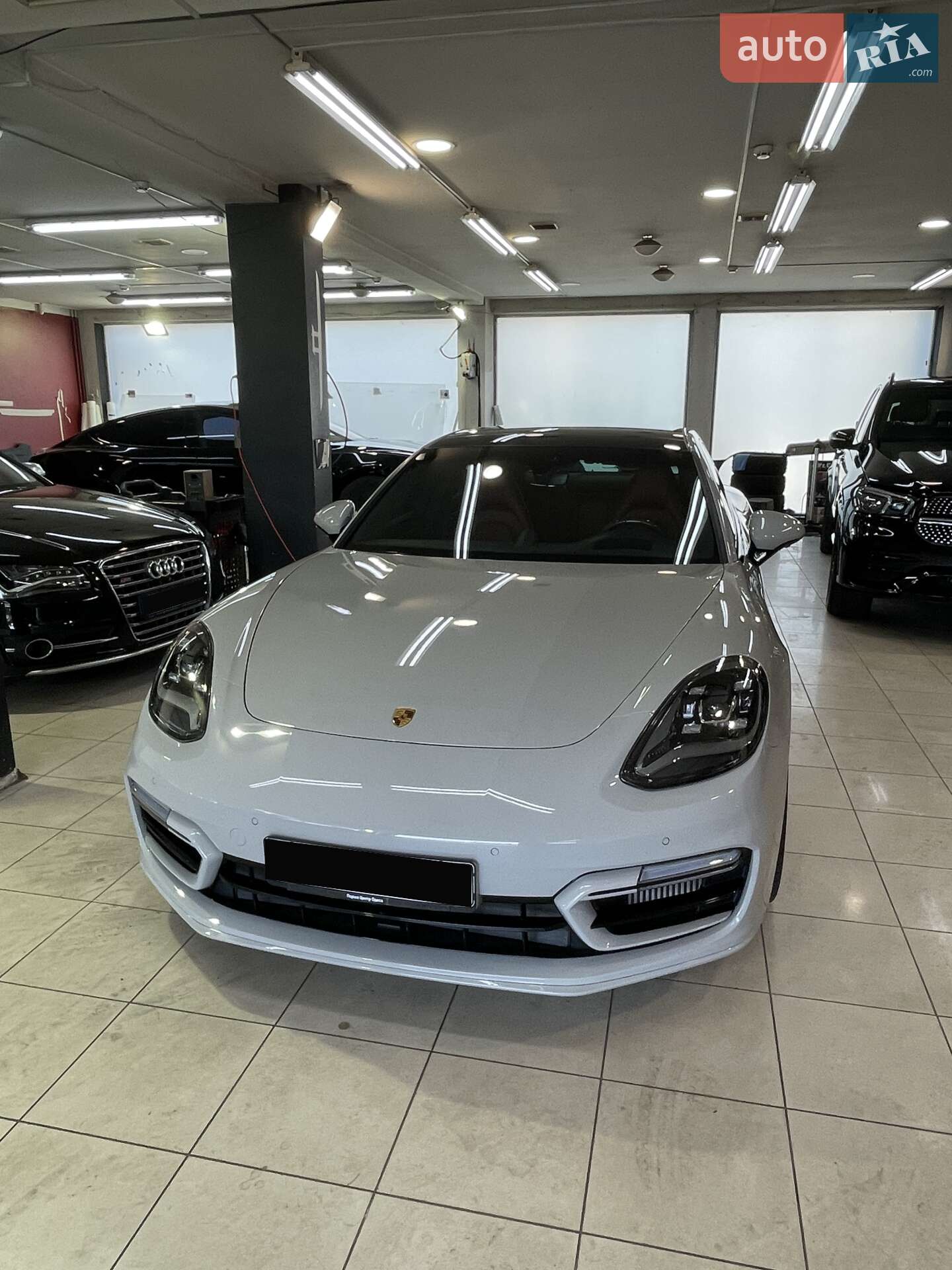 PORSCHE PANAMERA 2022