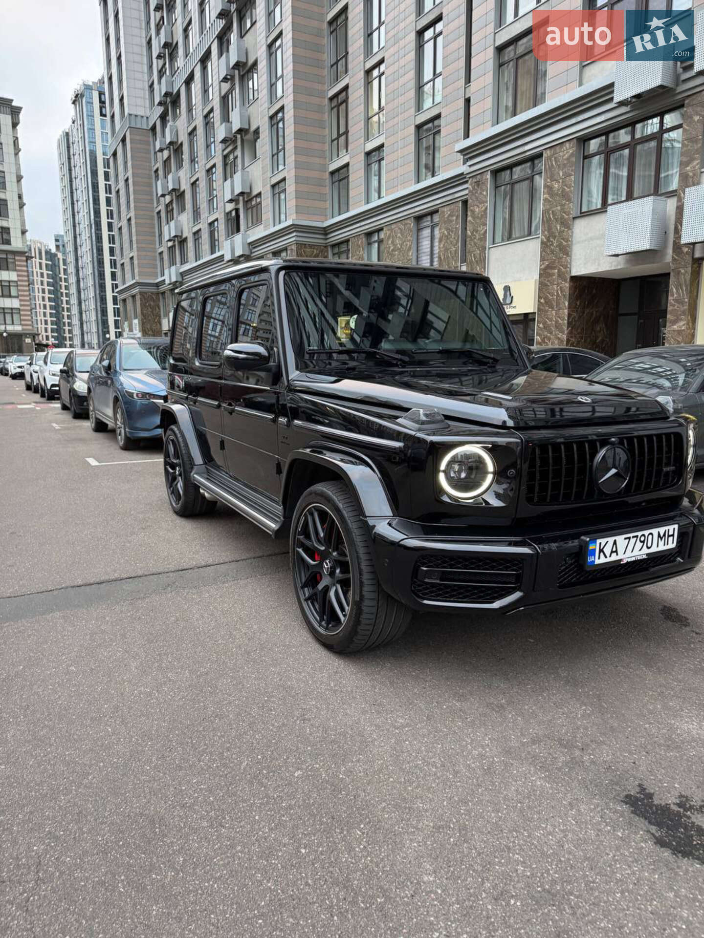 MERCEDES-BENZ G 500 2021