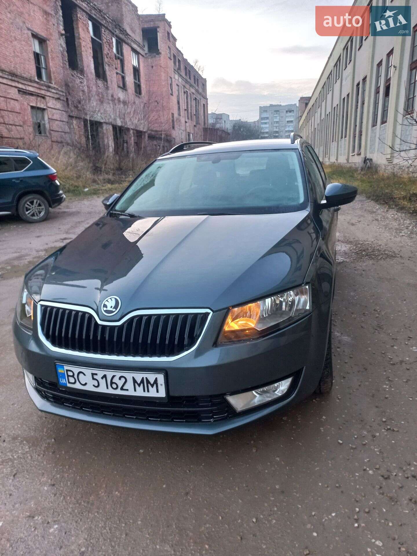 Головне фото звіту автомобіля SKODA OCTAVIA 2015