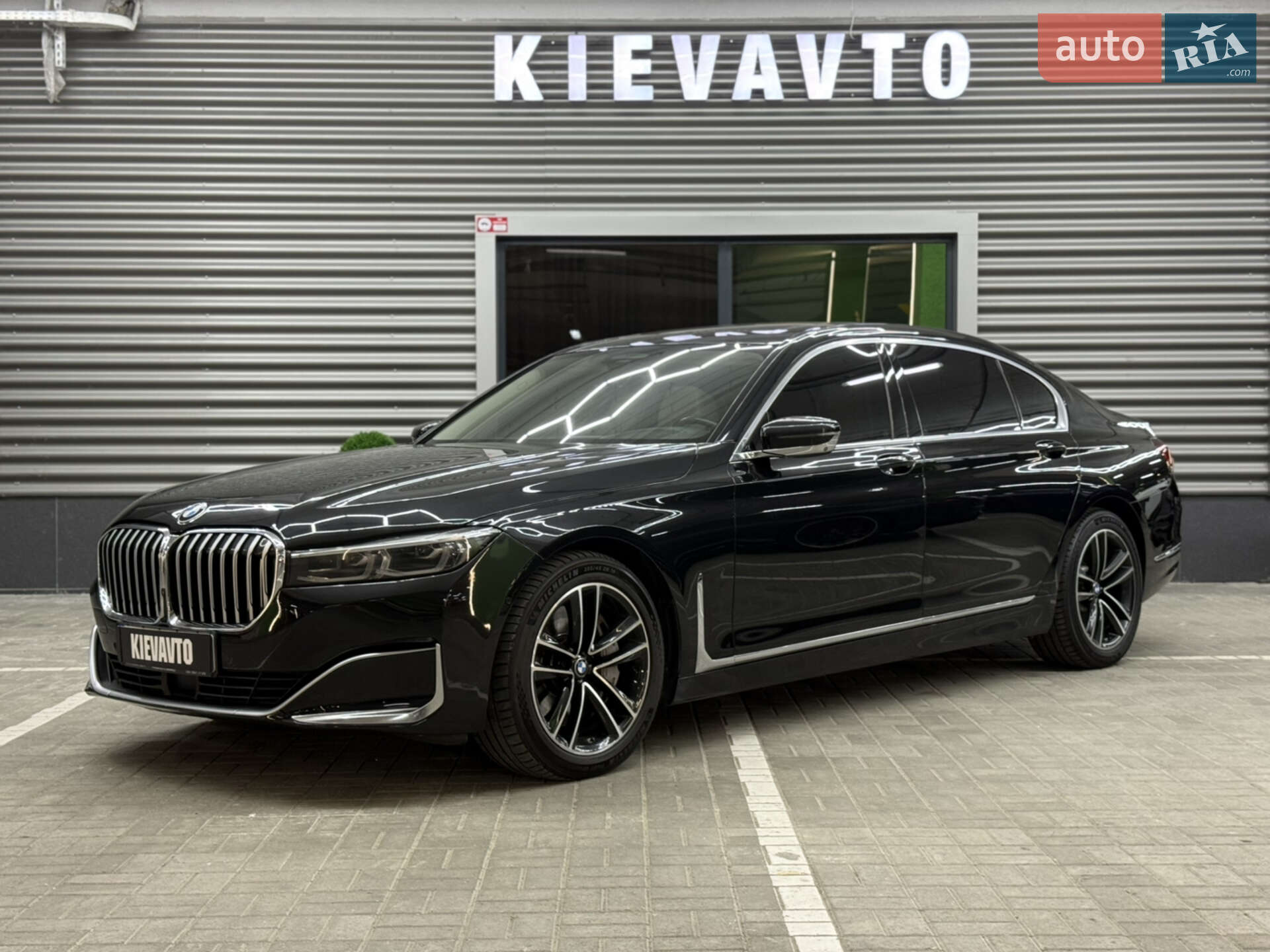 BMW 750XI