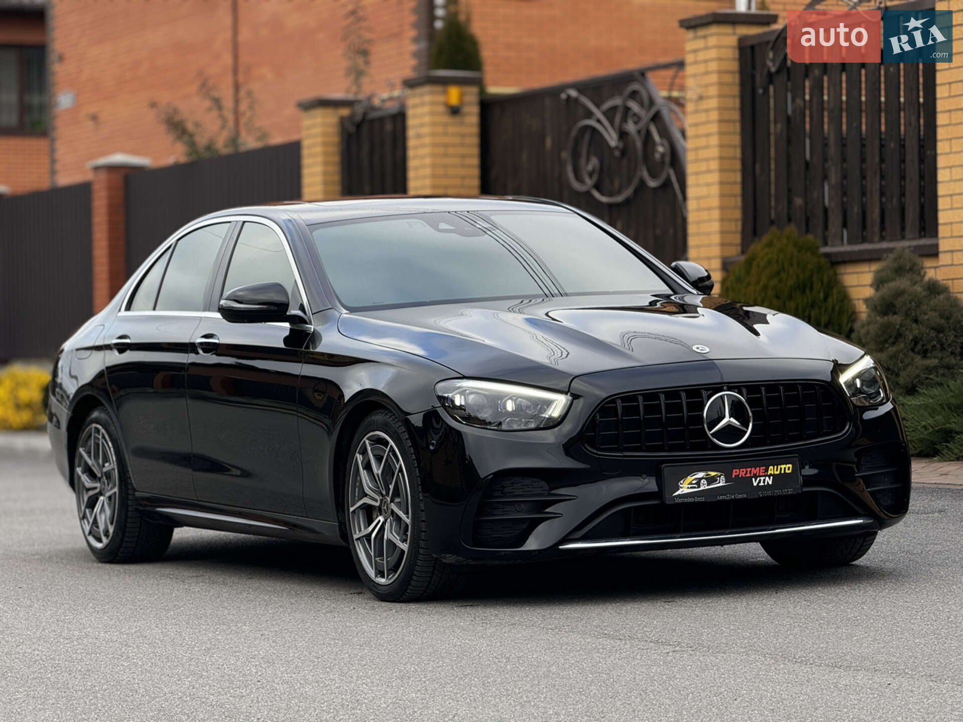 MERCEDES-BENZ E 220 D 2020