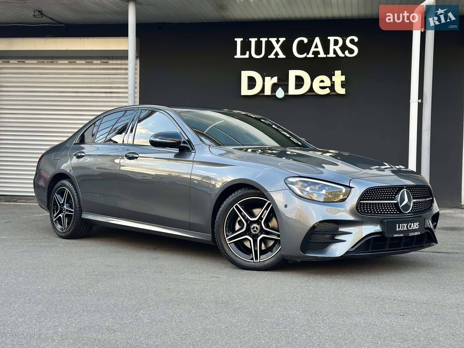 MERCEDES-BENZ E 220 D 2021
