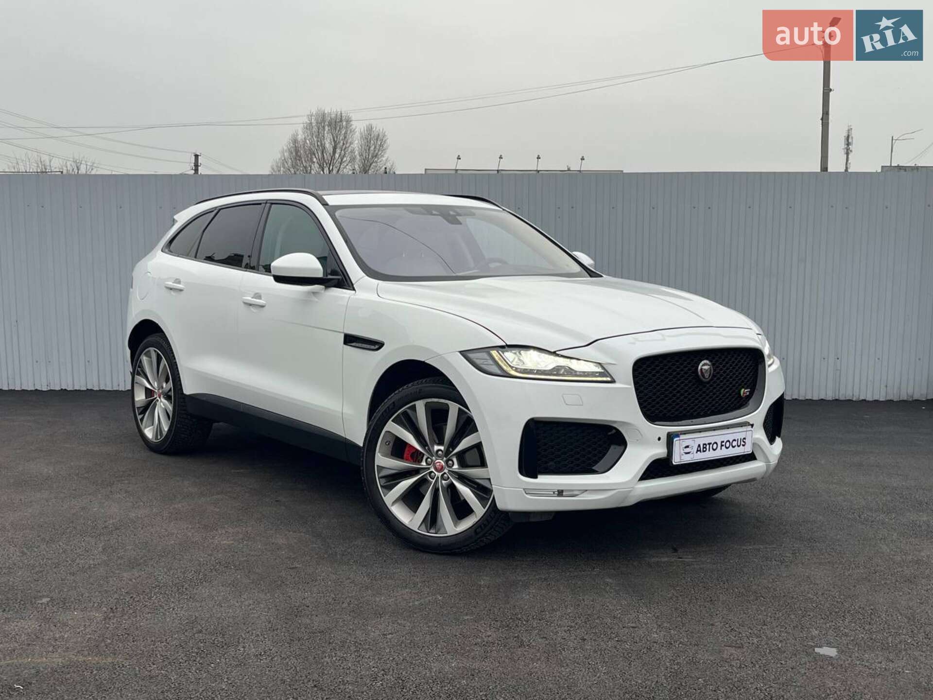 JAGUAR F-PACE 2018