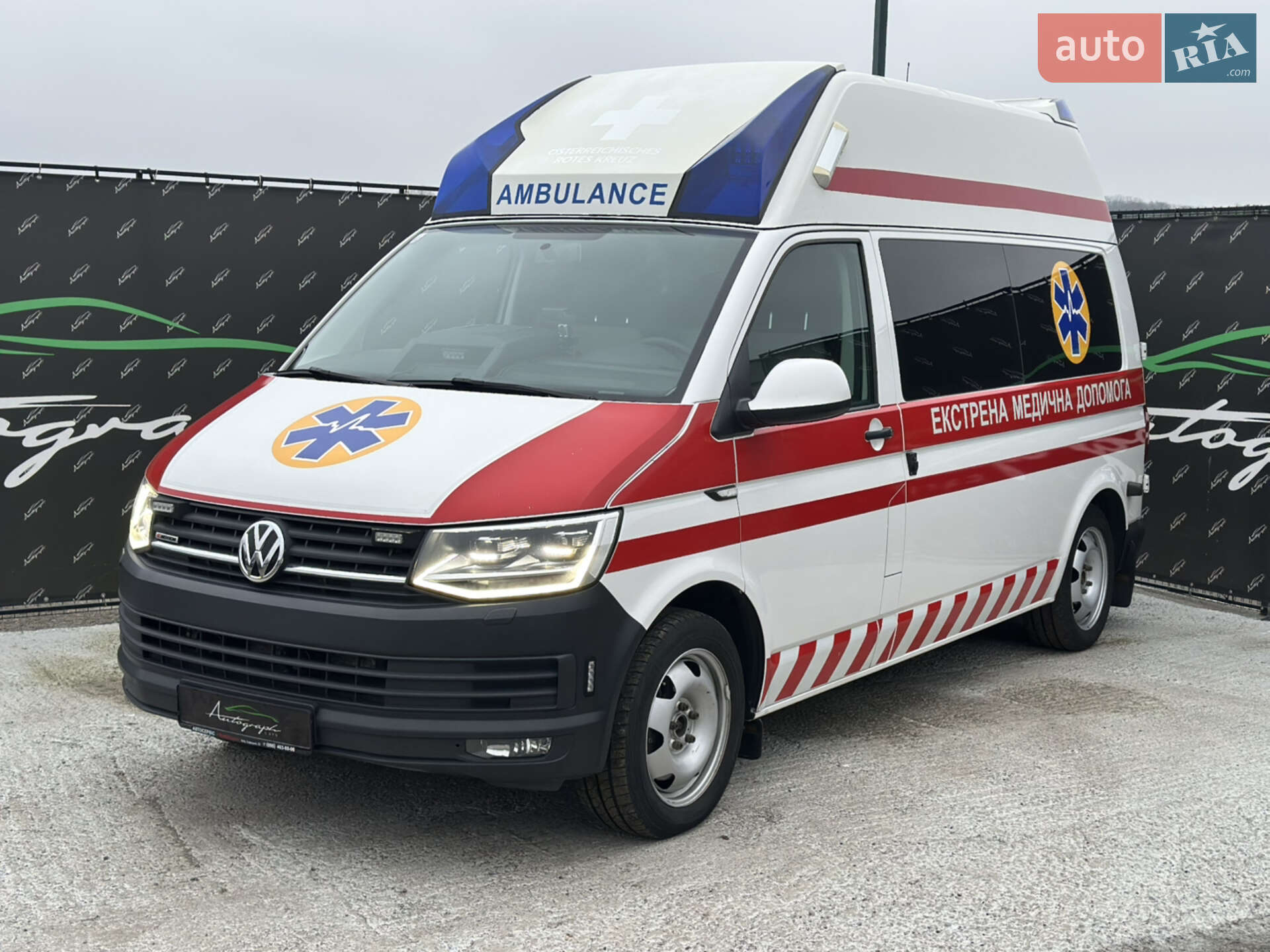 VOLKSWAGEN TRANSPORTER 2017