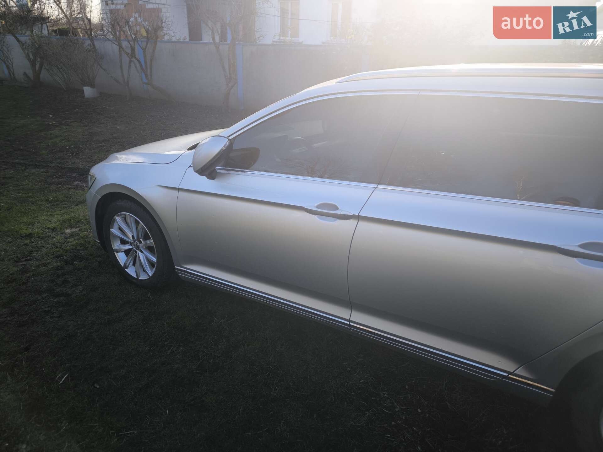 VOLKSWAGEN PASSAT 2015