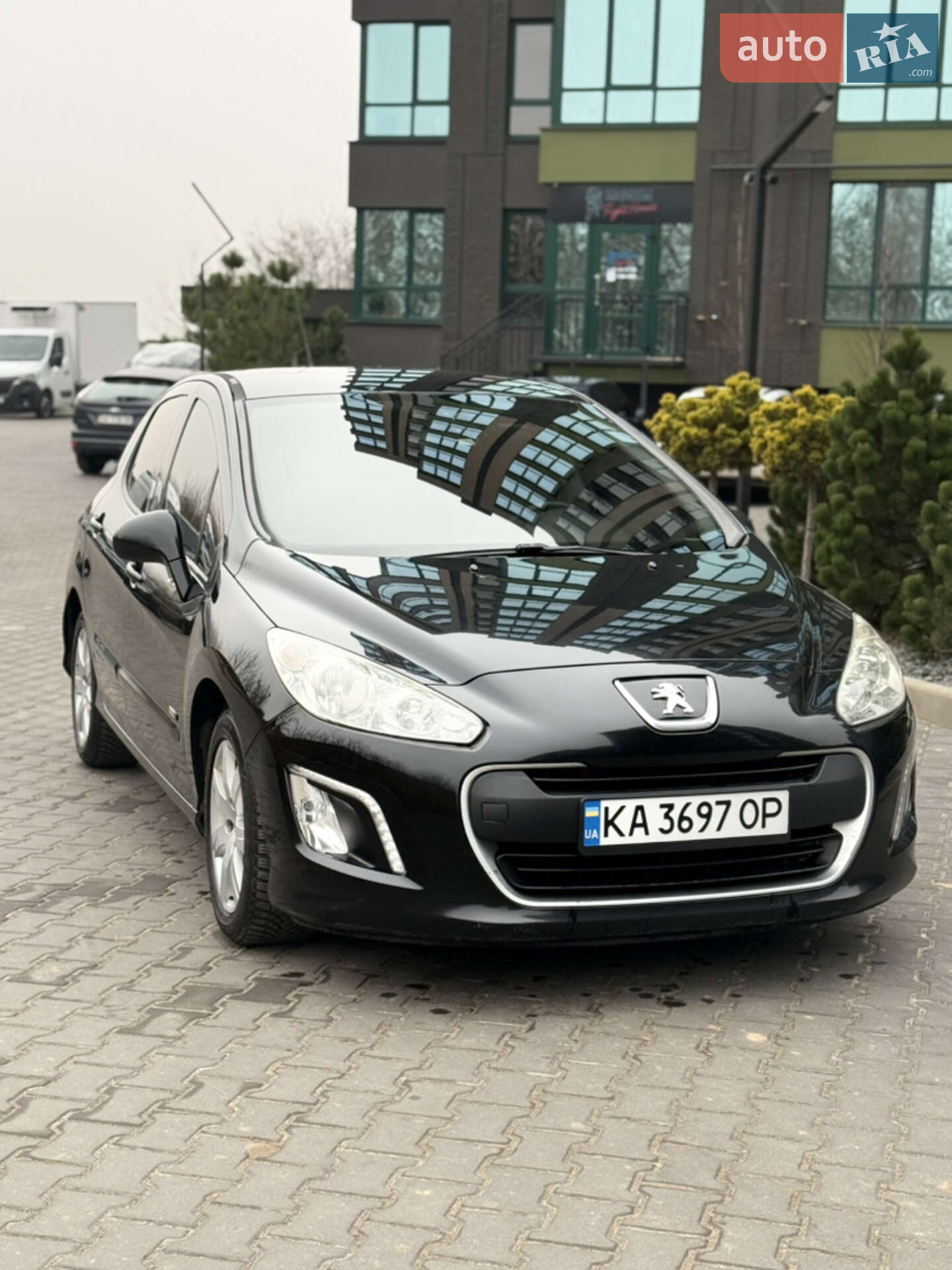 PEUGEOT 308 2013