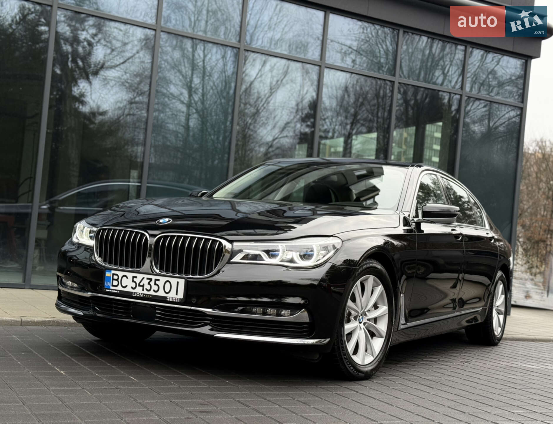 BMW 740 2018