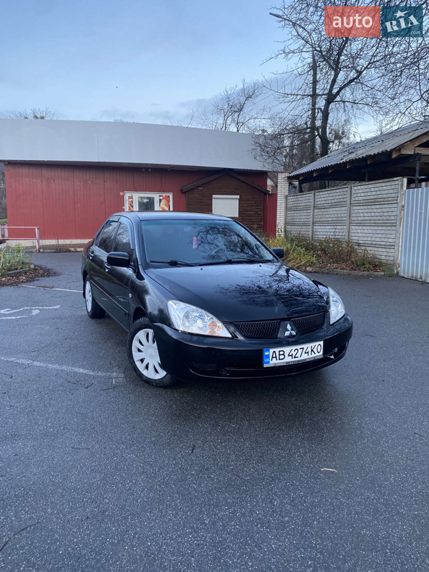 MITSUBISHI LANCER