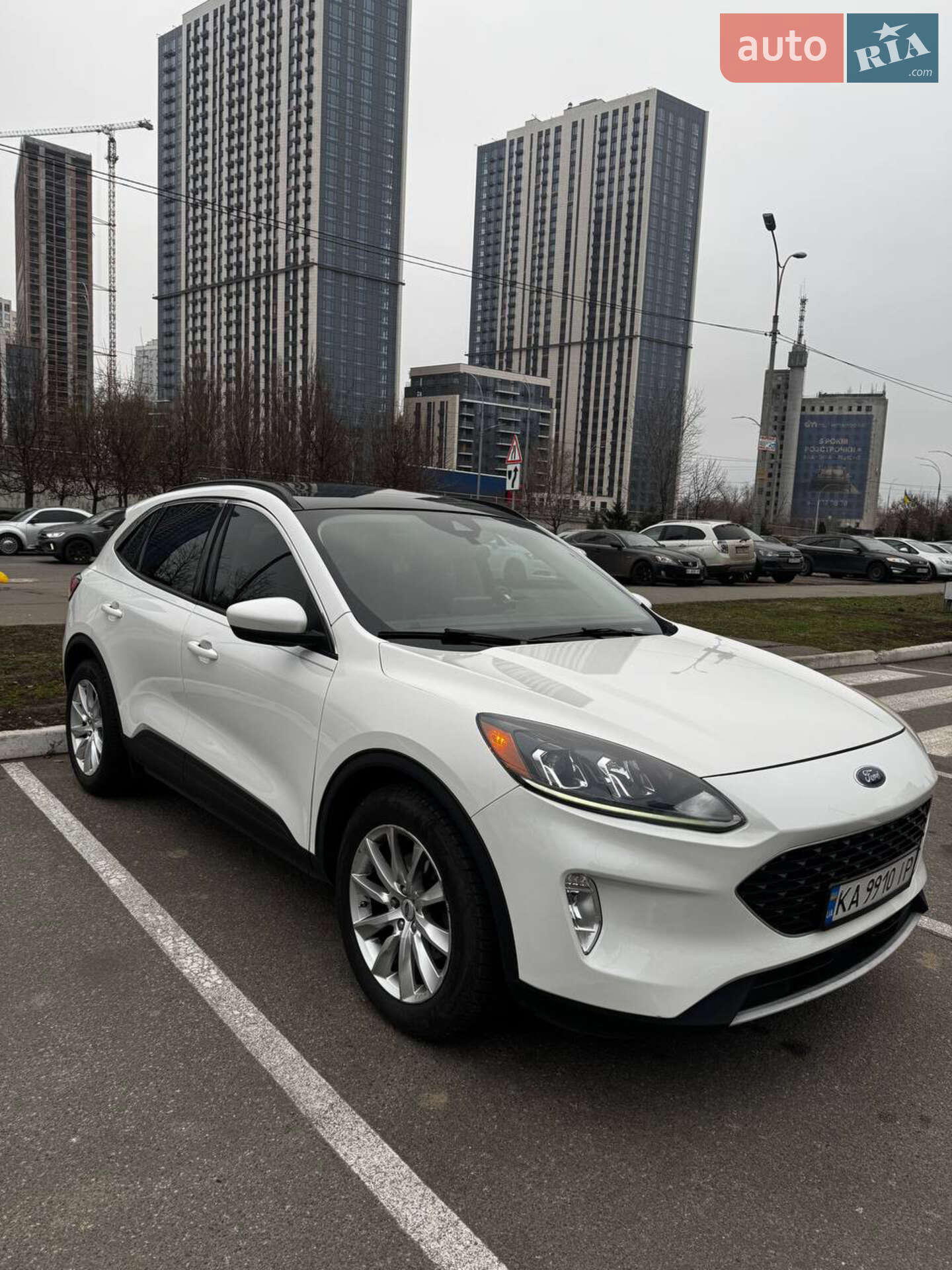 FORD ESCAPE
