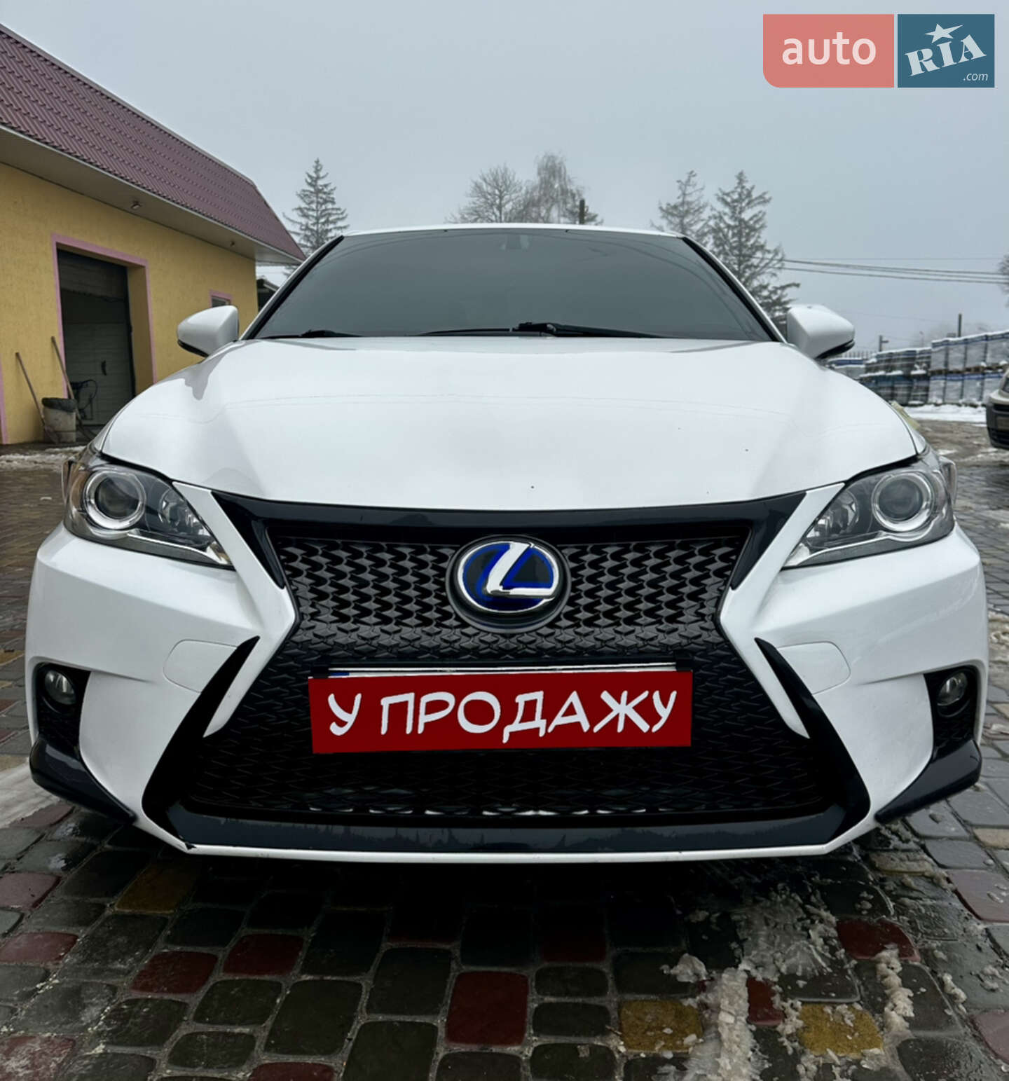 LEXUS CT 200H 2013