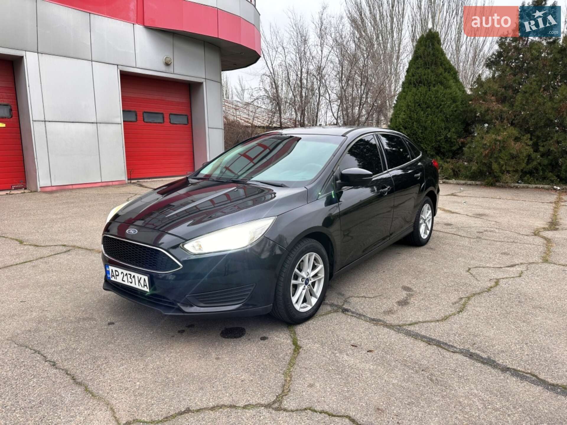 Головне фото звіту автомобіля FORD FOCUS 2015