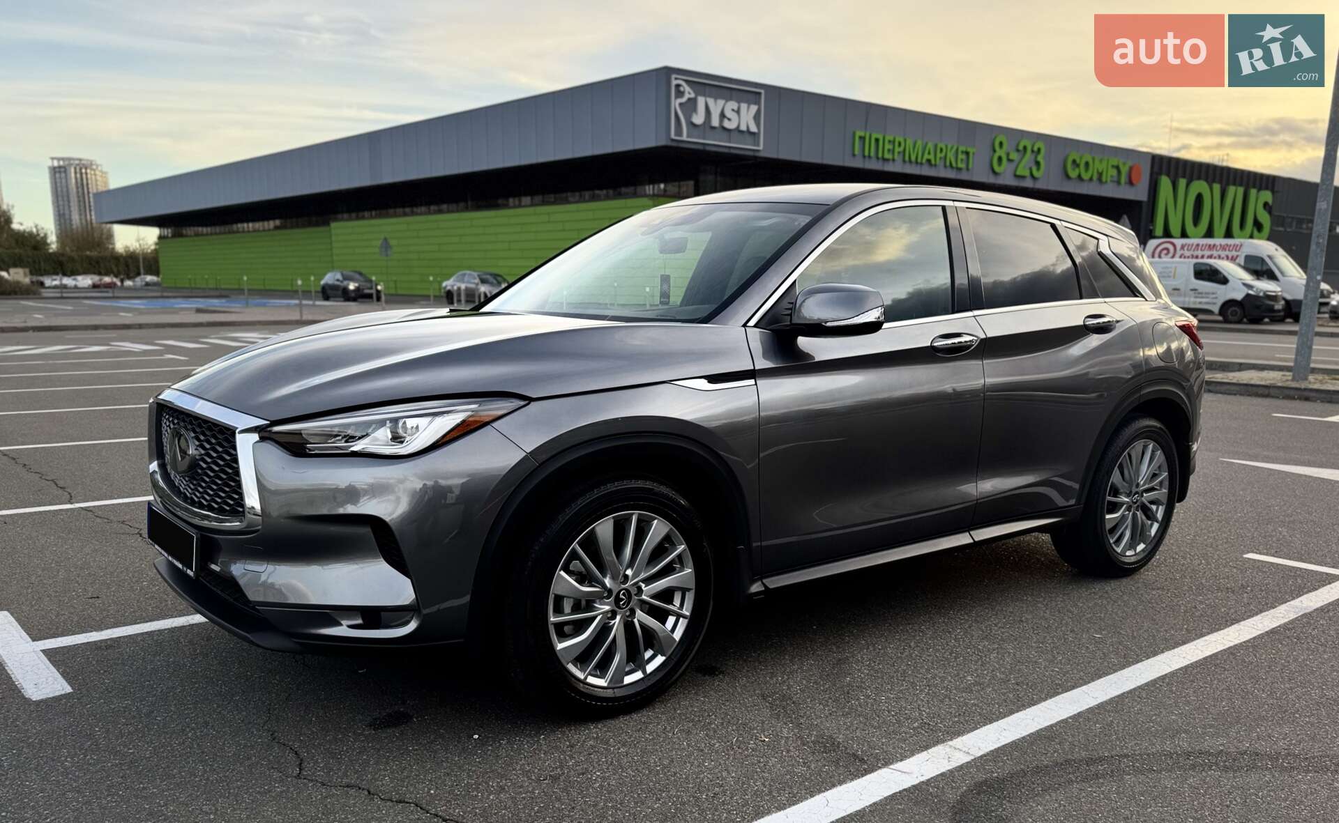 INFINITI QX50 2023