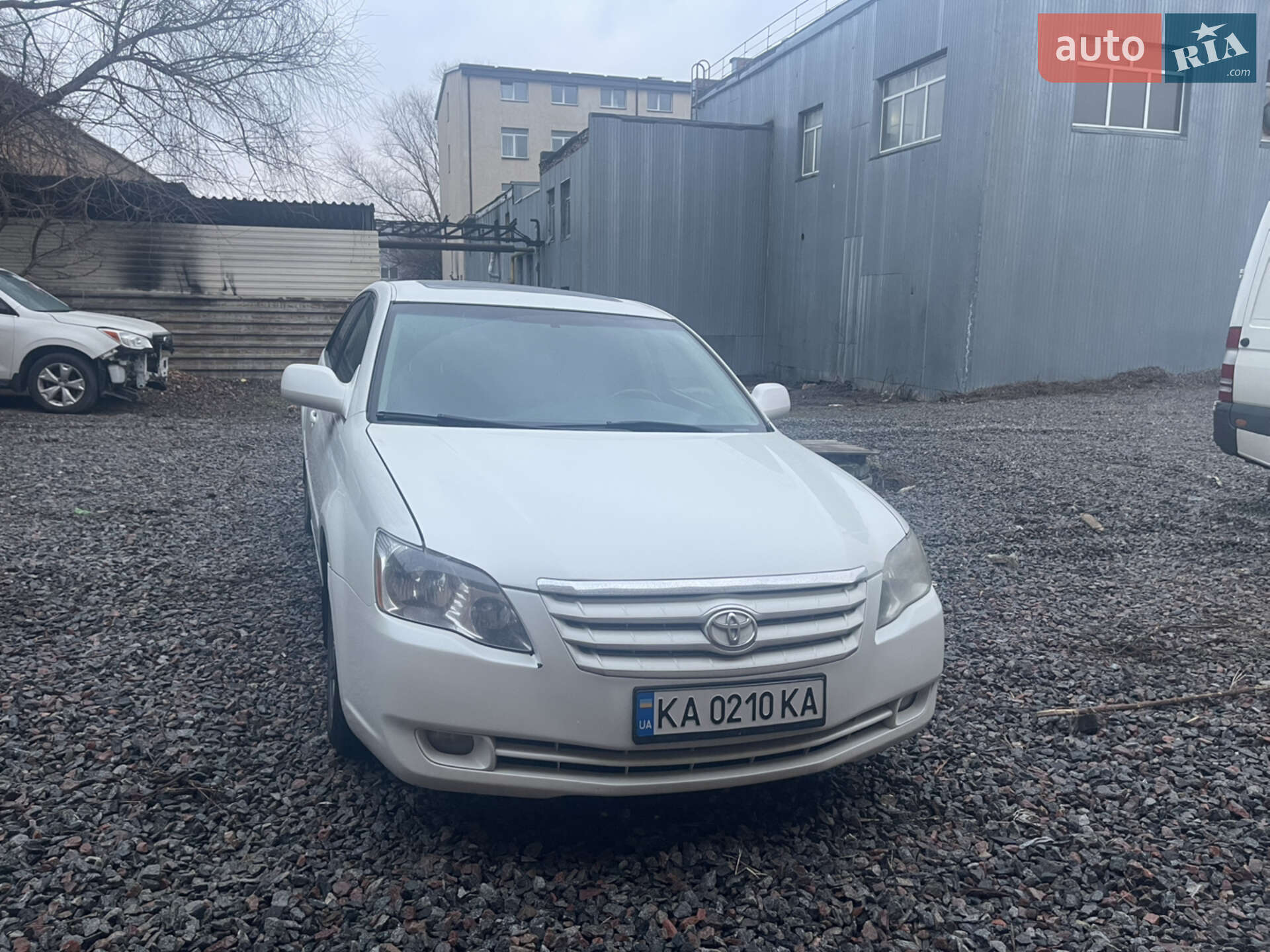 Головне фото звіту автомобіля TOYOTA AVALON 2006