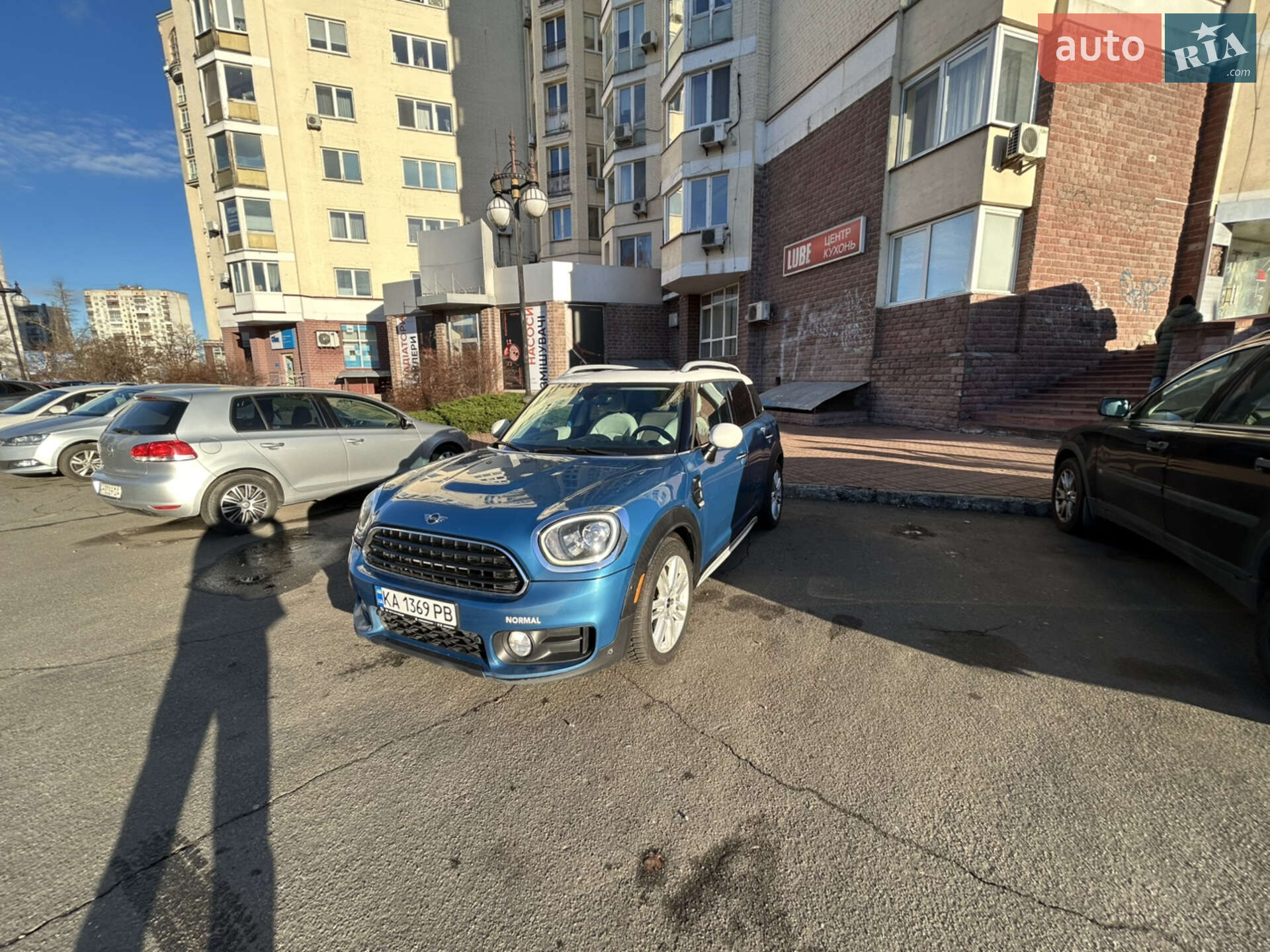 Головне фото звіту автомобіля MINI COOPER COUNTRYMAN 2017
