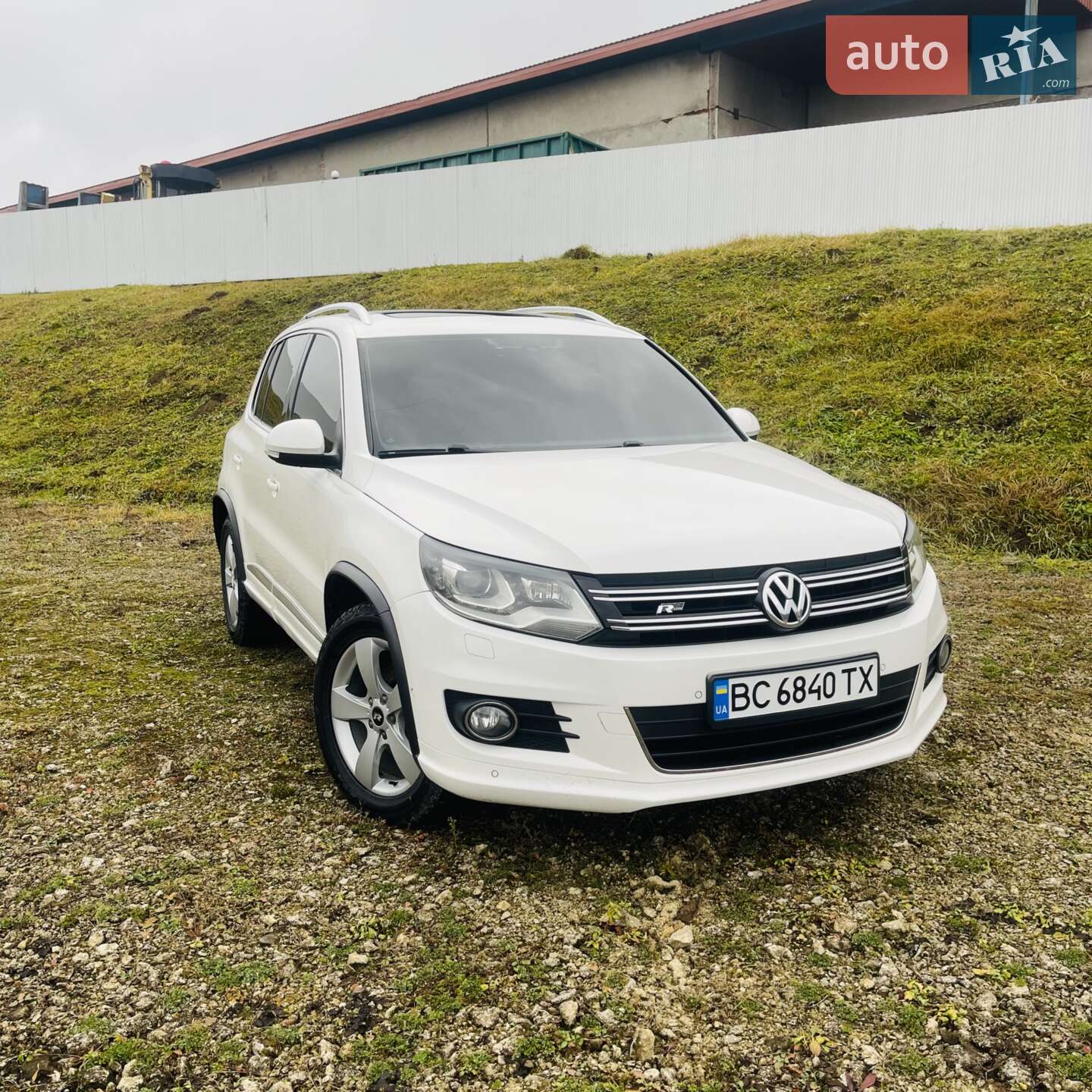 VOLKSWAGEN TIGUAN 2012