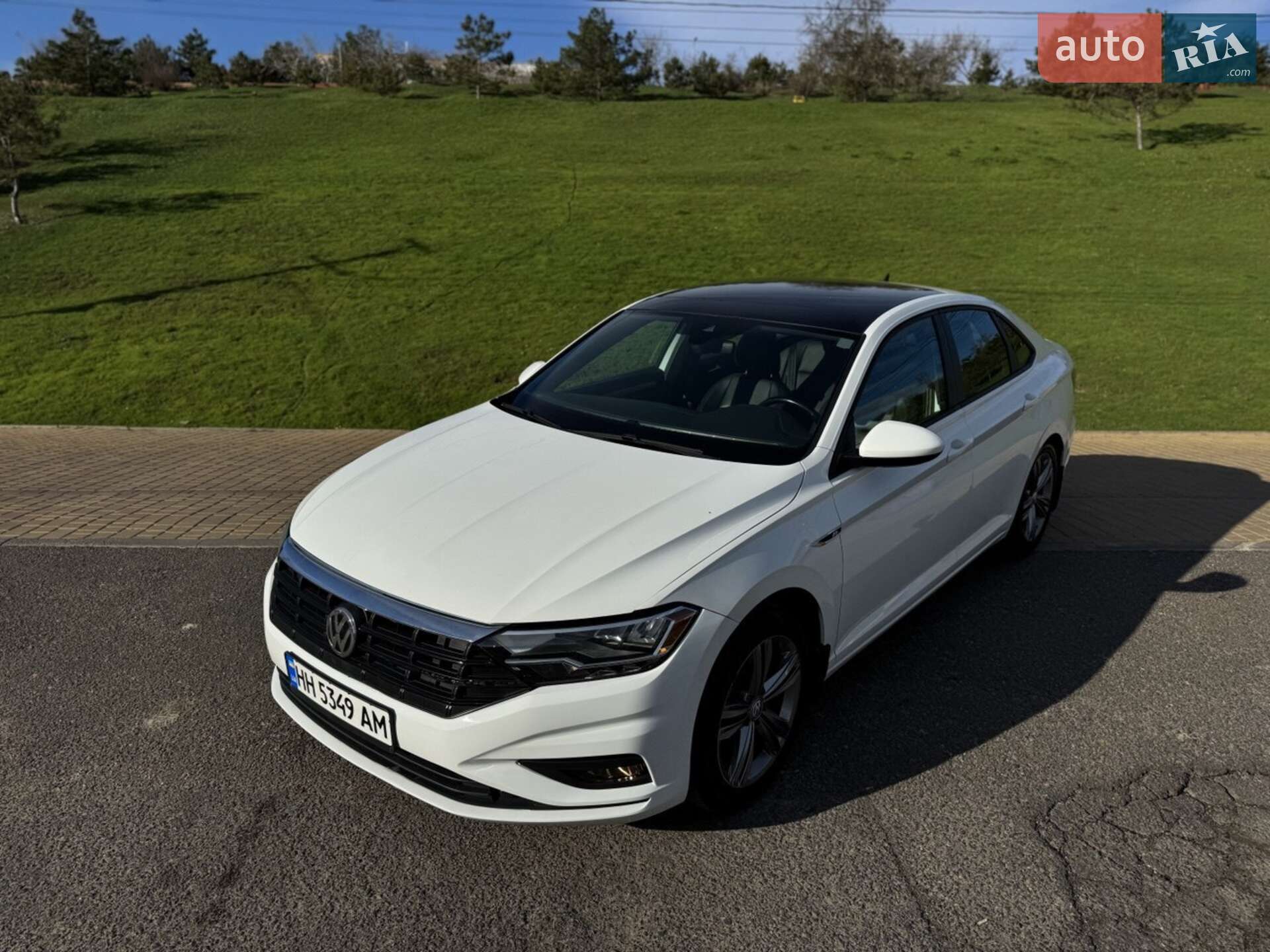VOLKSWAGEN JETTA 2019