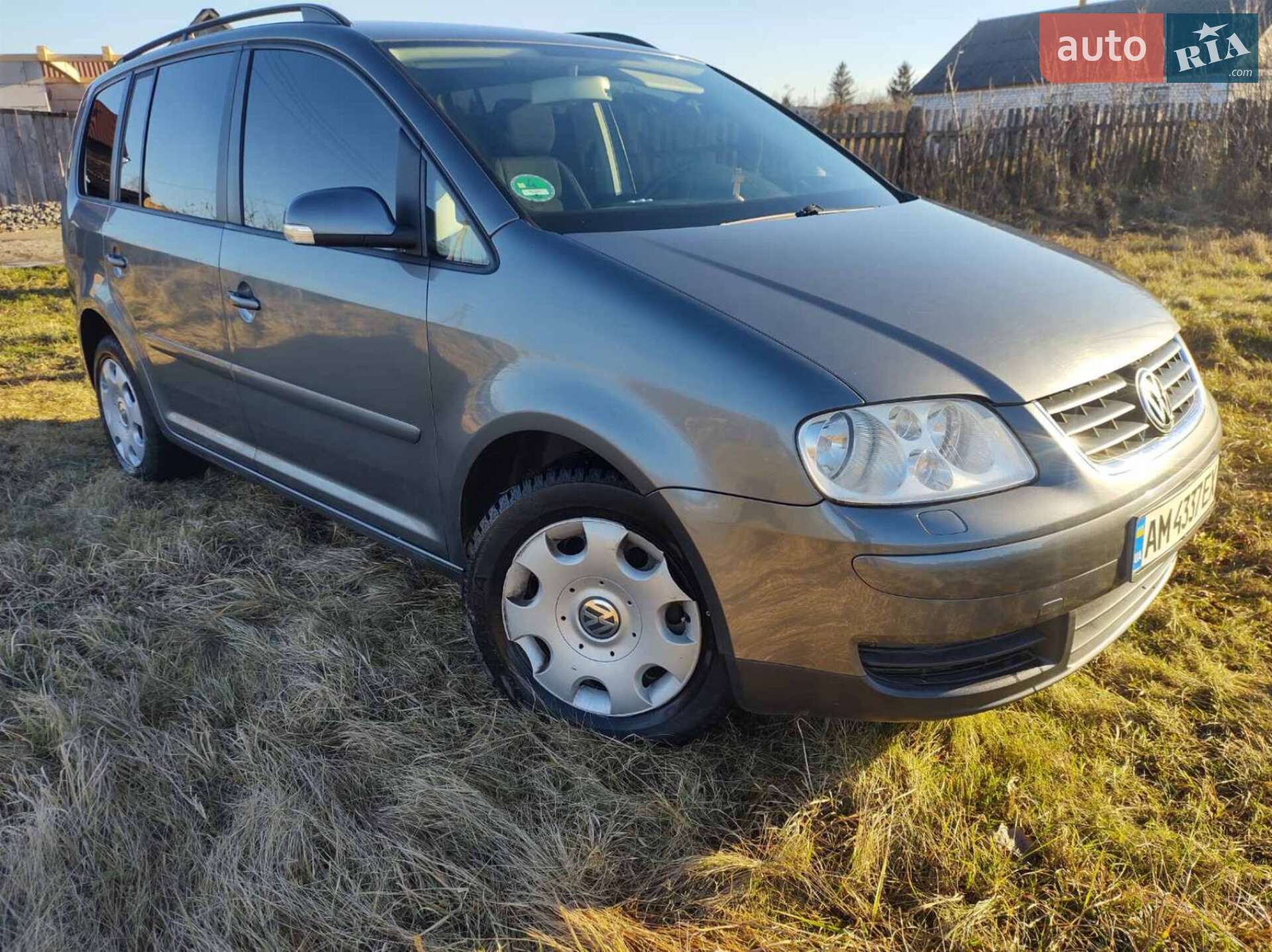 VOLKSWAGEN TOURAN 2005