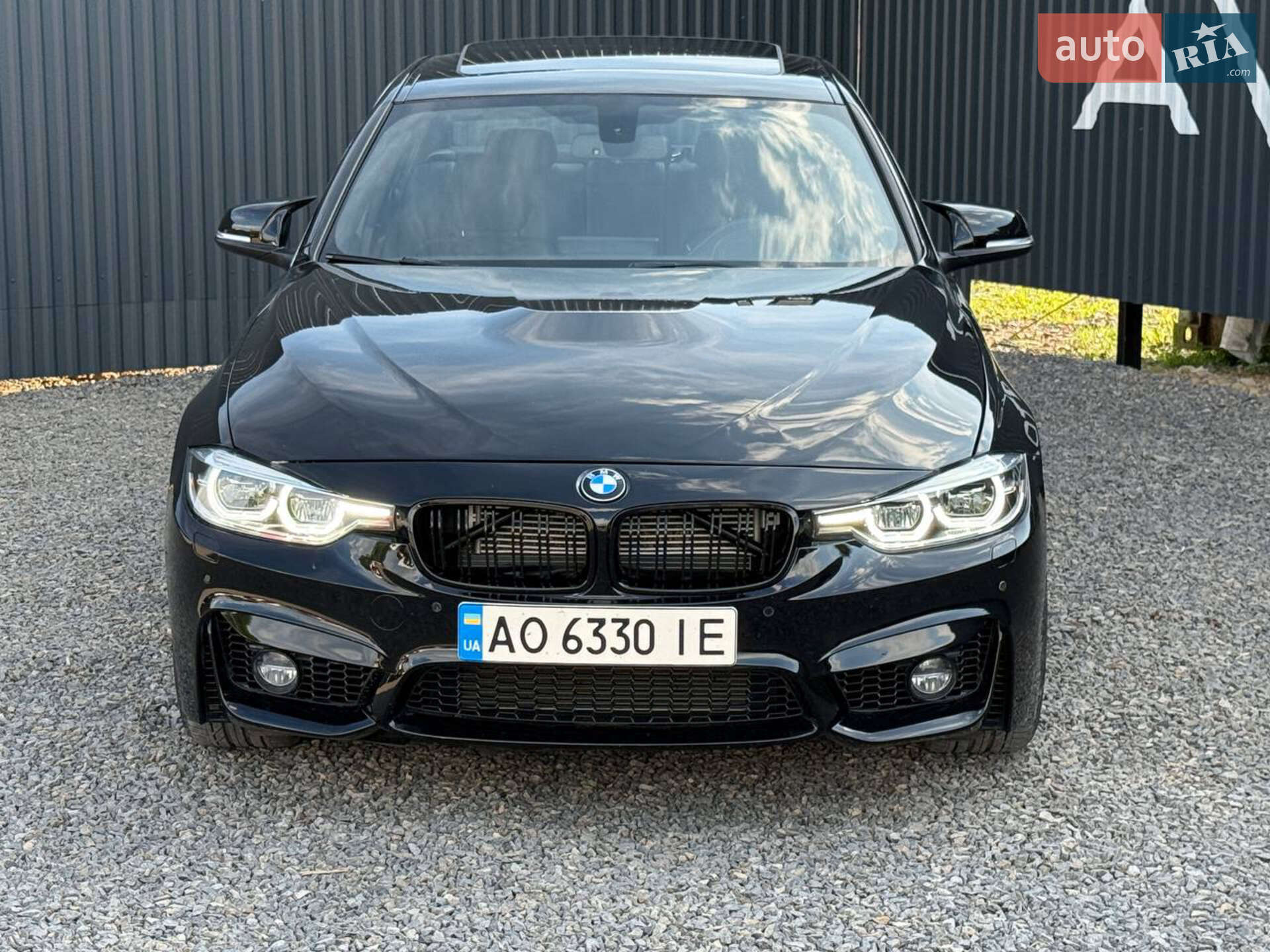 BMW 330Е 2017