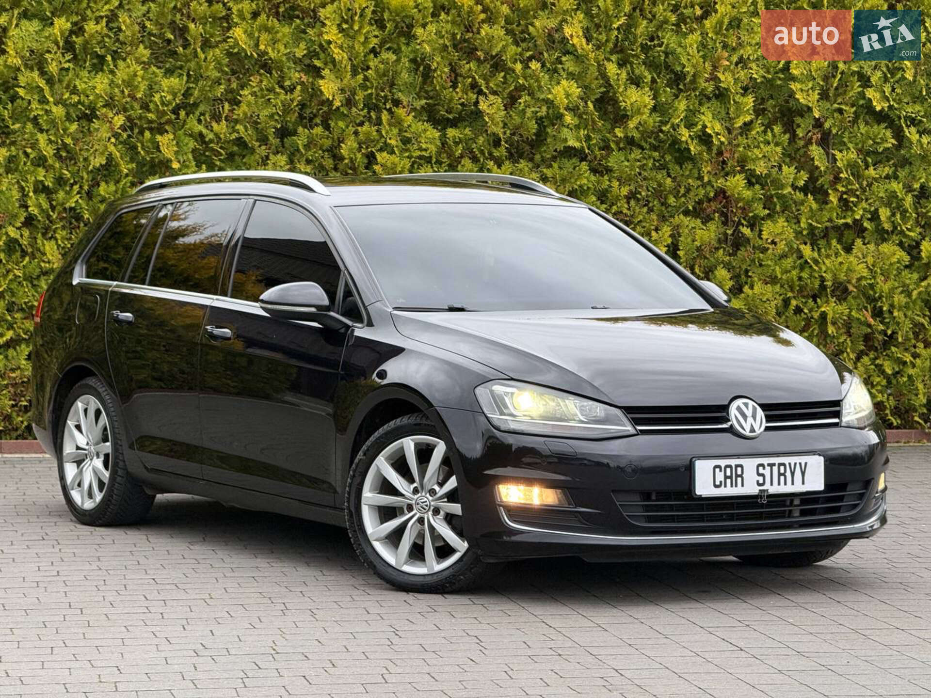 VOLKSWAGEN GOLF 2013