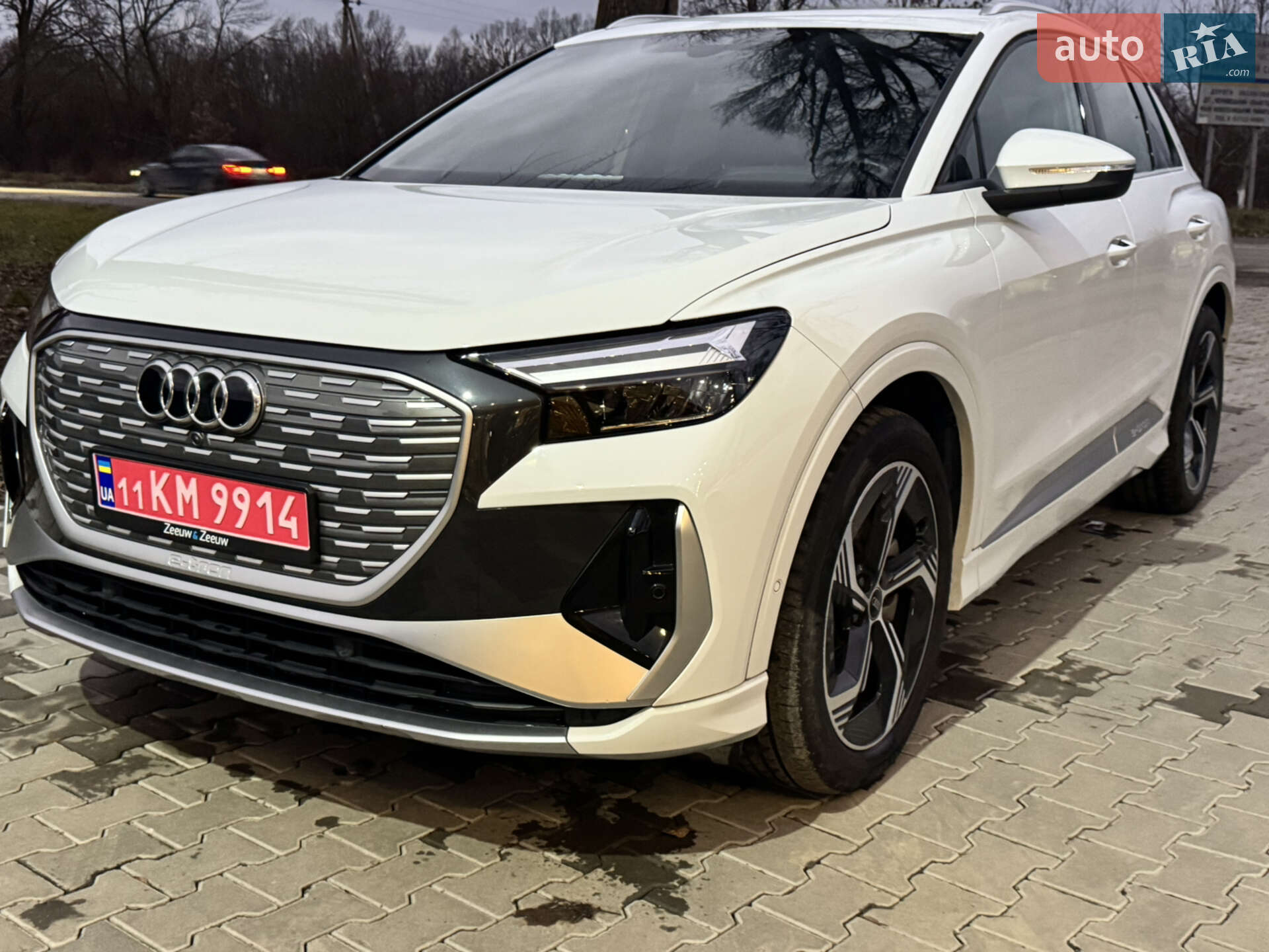 Головне фото звіту автомобіля AUDI Q4 E-TRON 2023