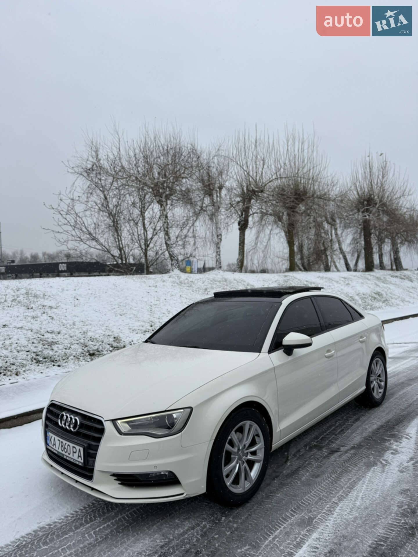 Головне фото звіту автомобіля AUDI A3 2014