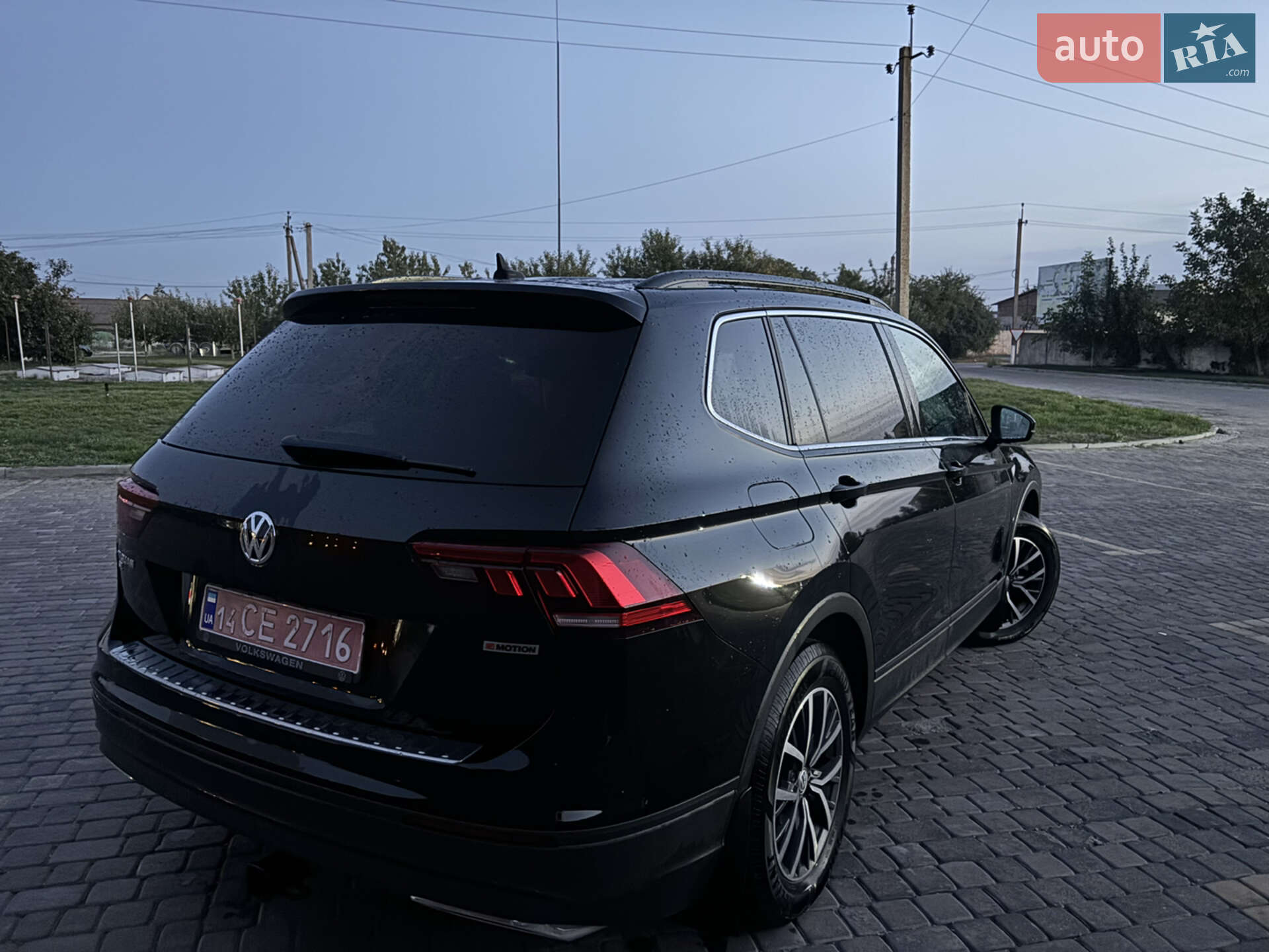 VOLKSWAGEN TIGUAN 2019