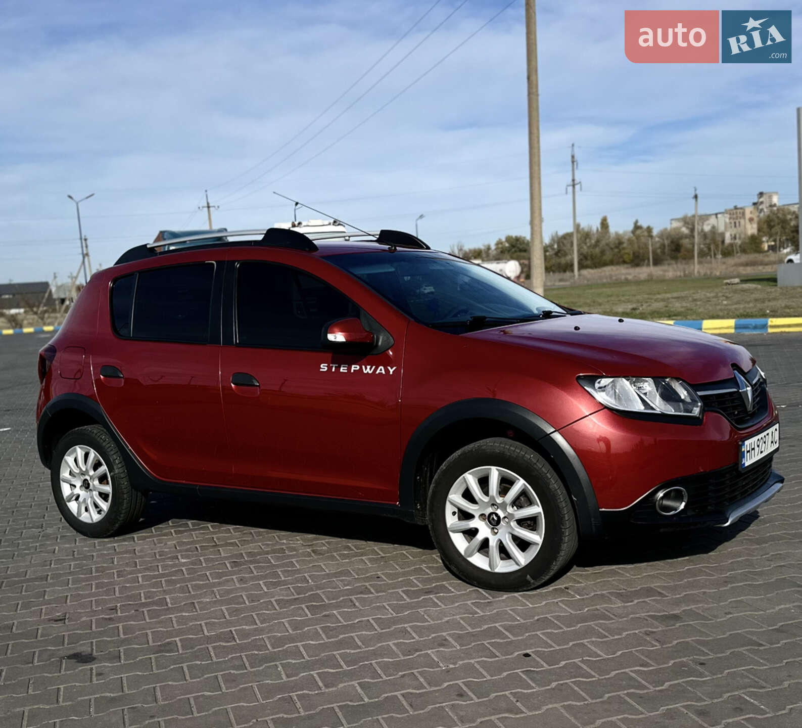 RENAULT SANDERO 2015