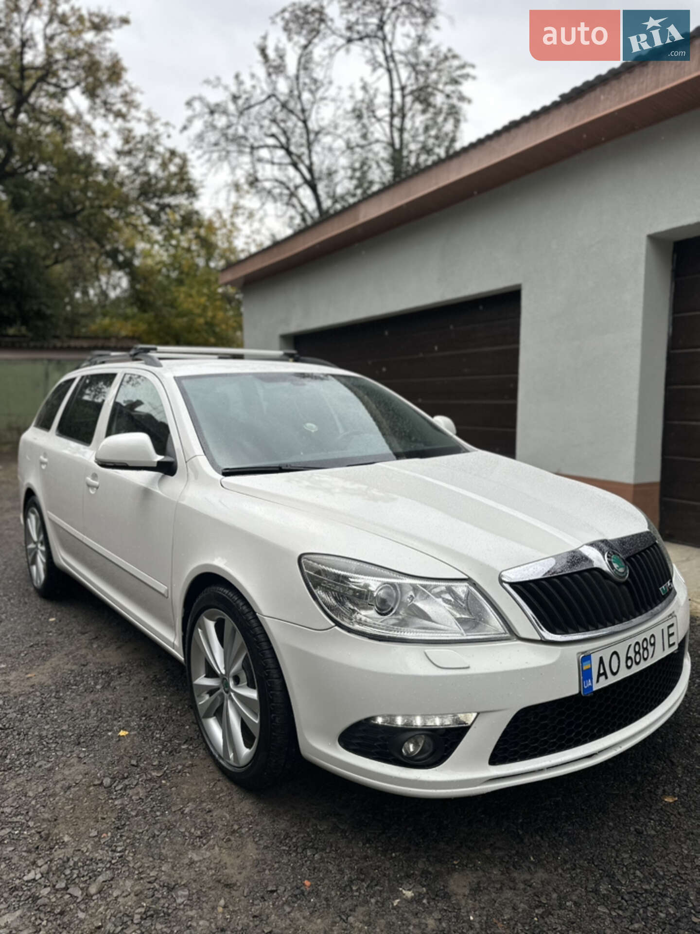 Головне фото звіту автомобіля SKODA OCTAVIA 2011