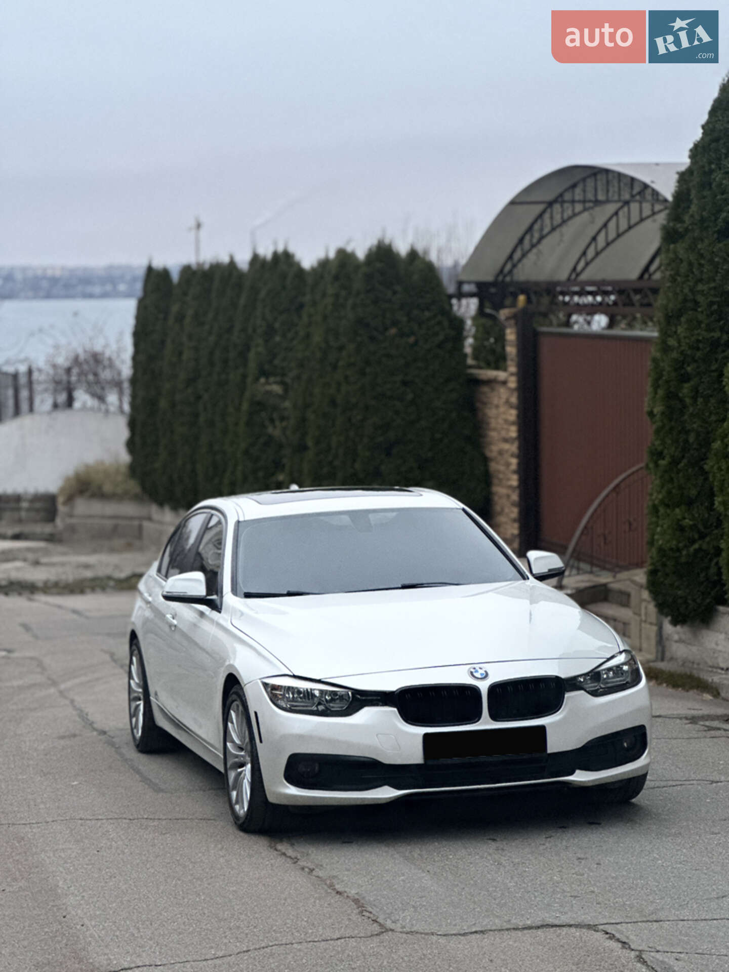 BMW 320I XDRIVE 2015