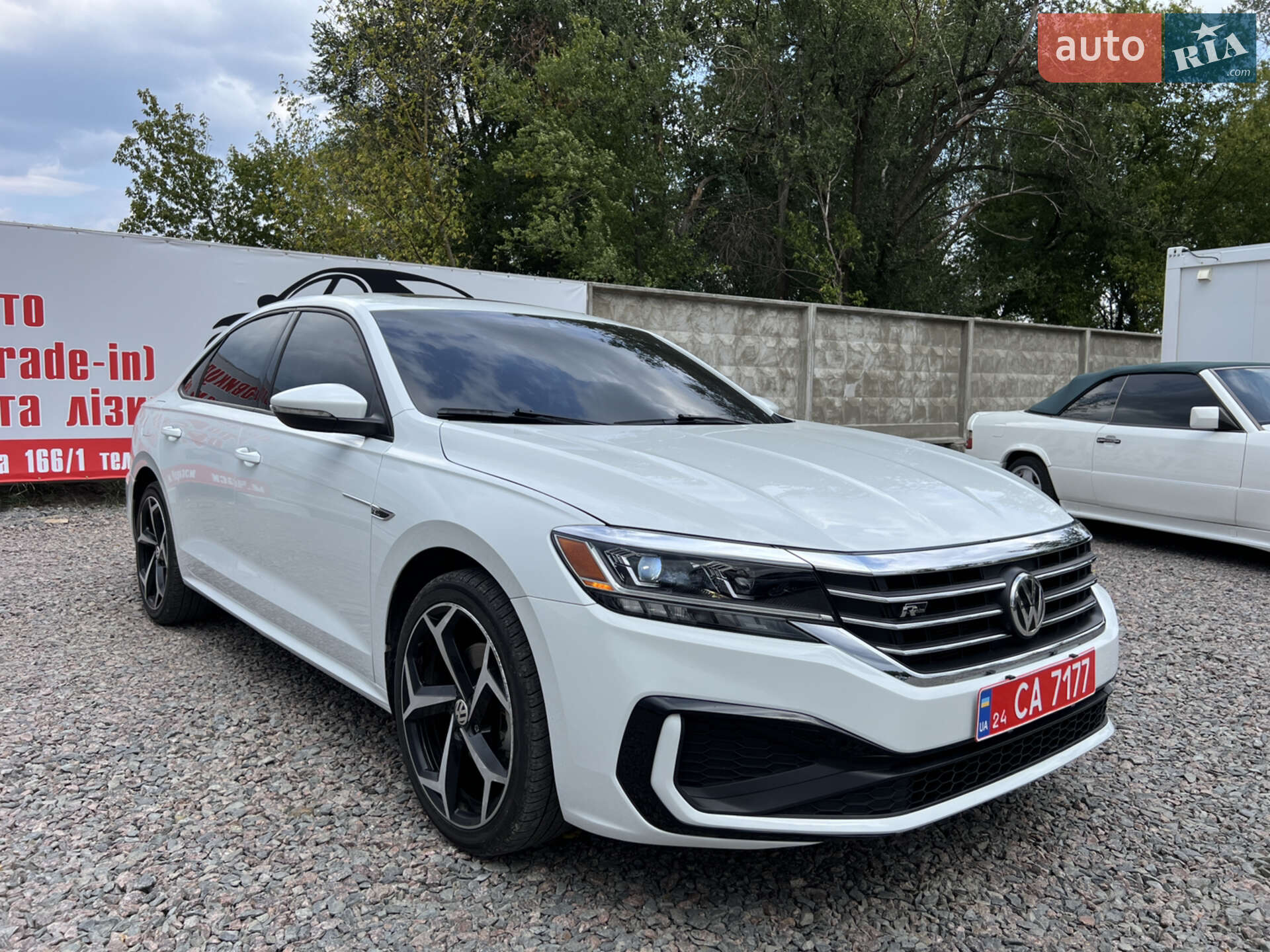 VOLKSWAGEN PASSAT 2019