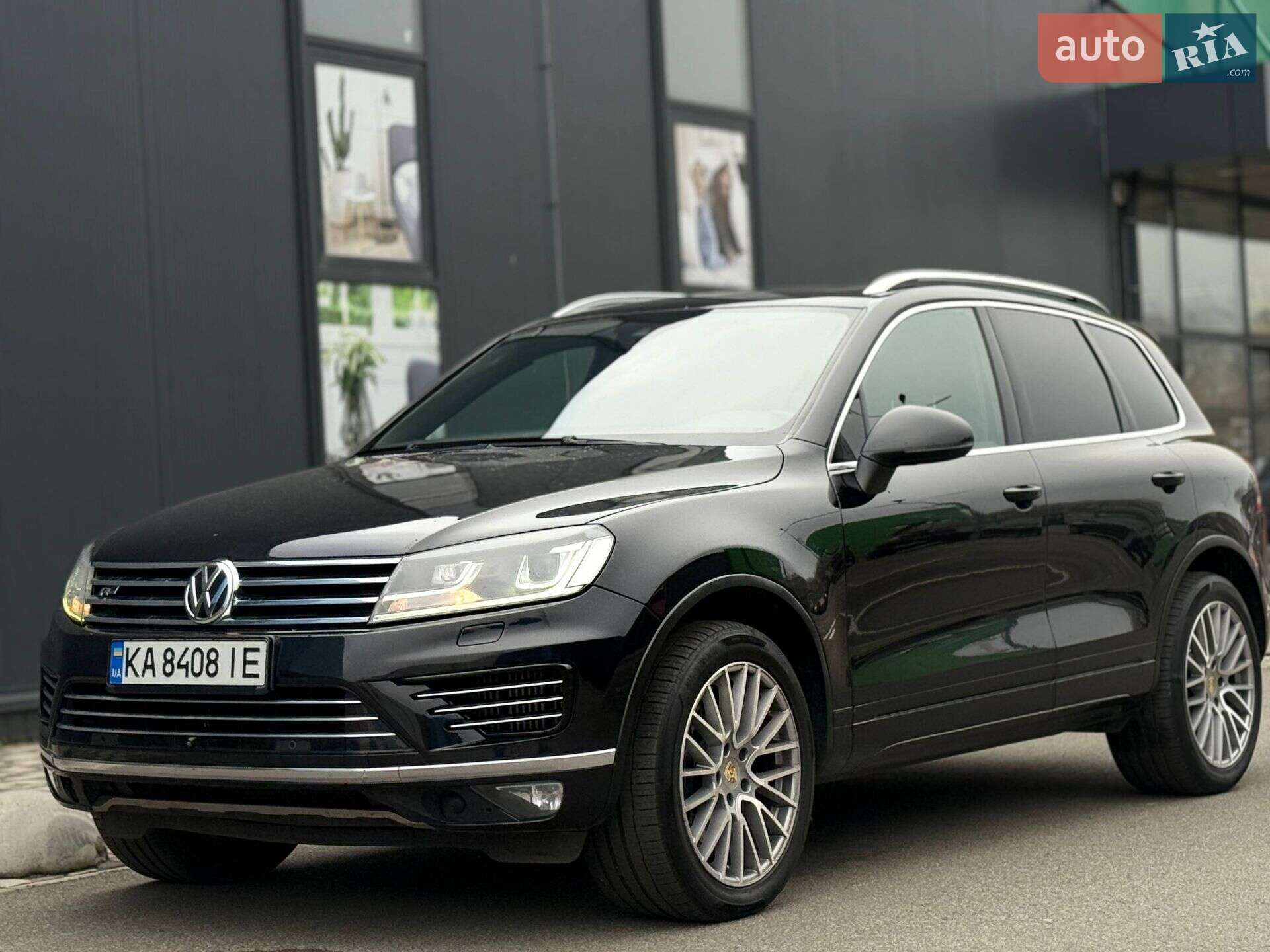 VOLKSWAGEN TOUAREG 2011