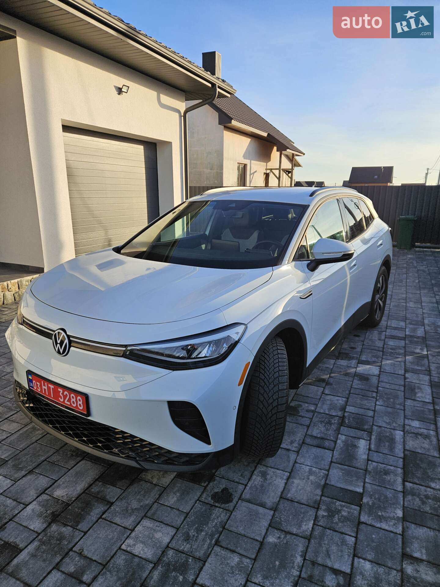 VOLKSWAGEN ID.4 PRO 2023