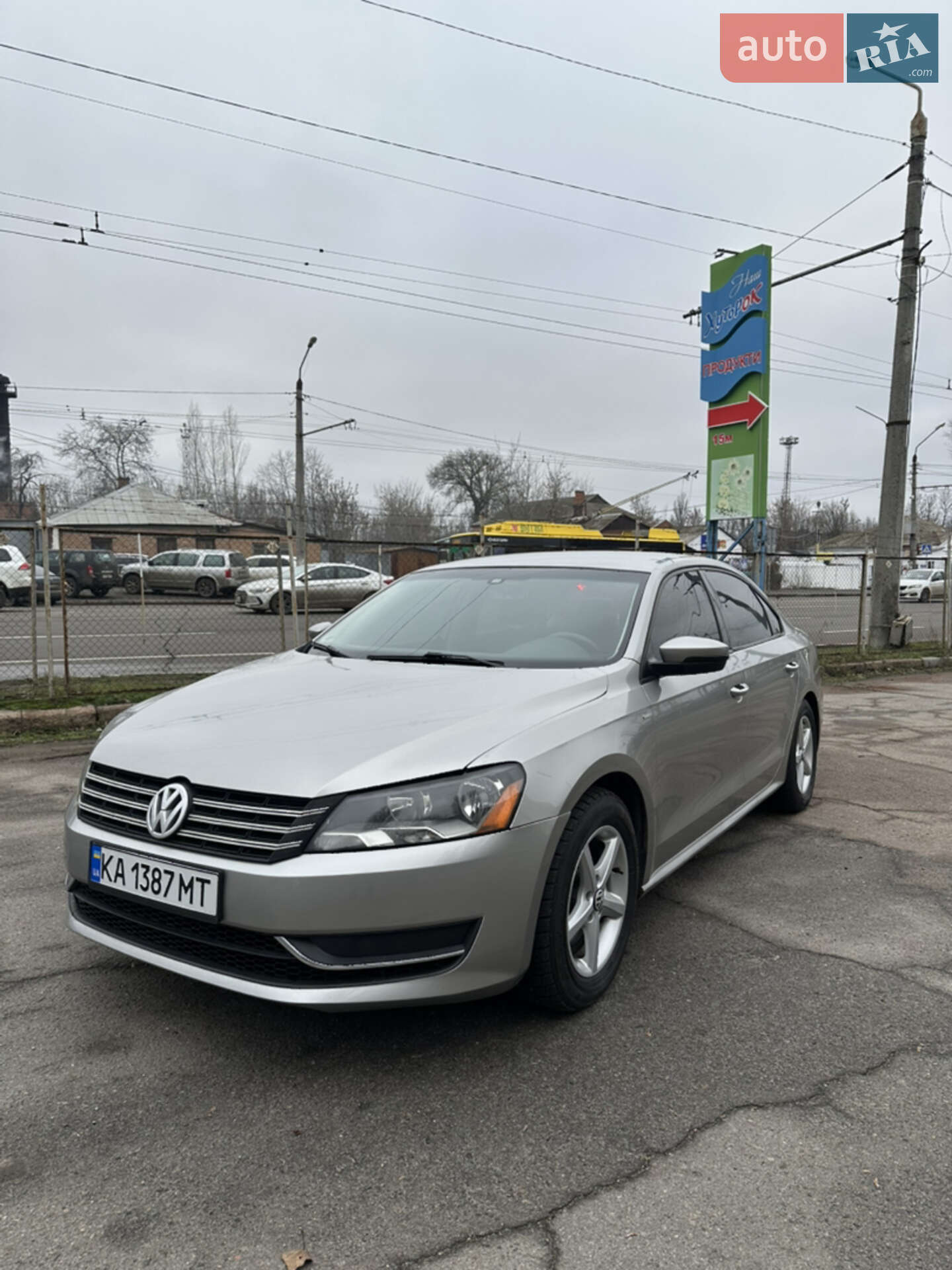 VOLKSWAGEN PASSAT 2013